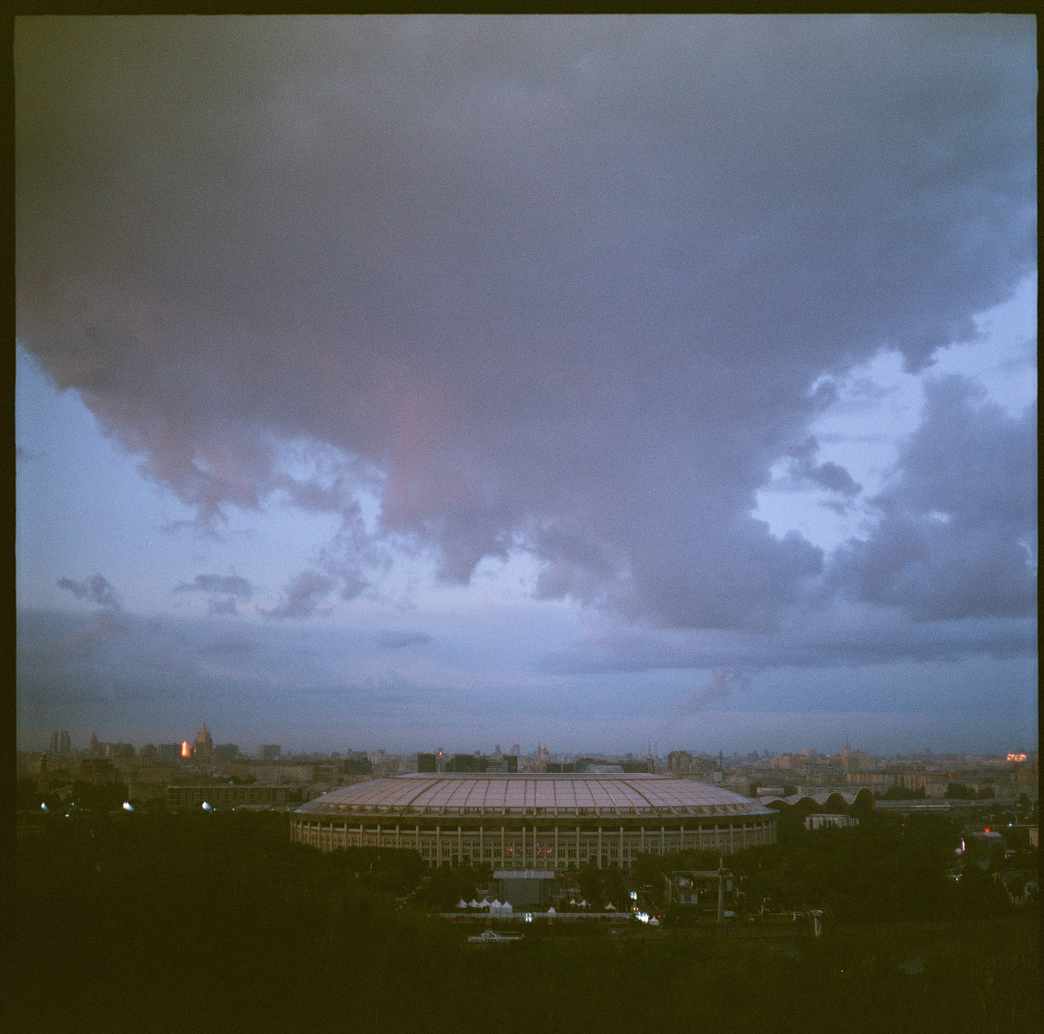 Moscow State University and the observation deck on Vorobyovy Gory - My, Pentacon, MSU, The photo, Film, Luzhniki, Longpost