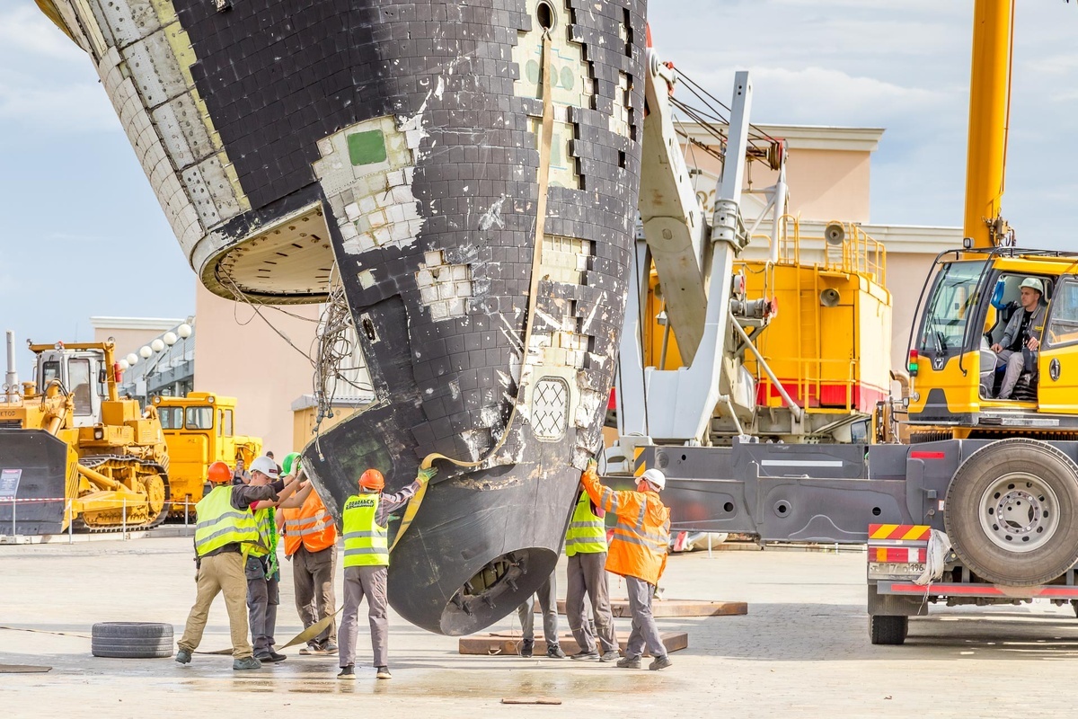 Yesterday, Buran 2.01 landed on Ural soil - My, Aviation, Technics, Space, Made in USSR, Longpost, Energiya-Buran