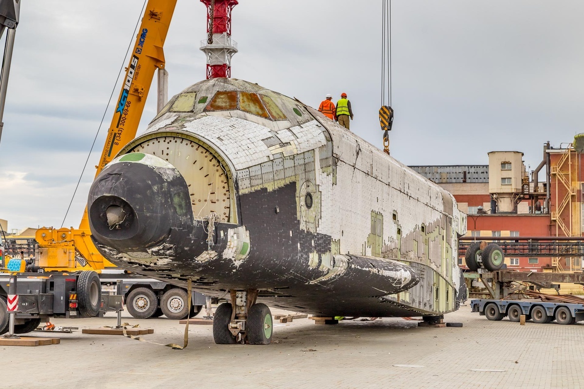 Yesterday, Buran 2.01 landed on Ural soil - My, Aviation, Technics, Space, Made in USSR, Longpost, Energiya-Buran