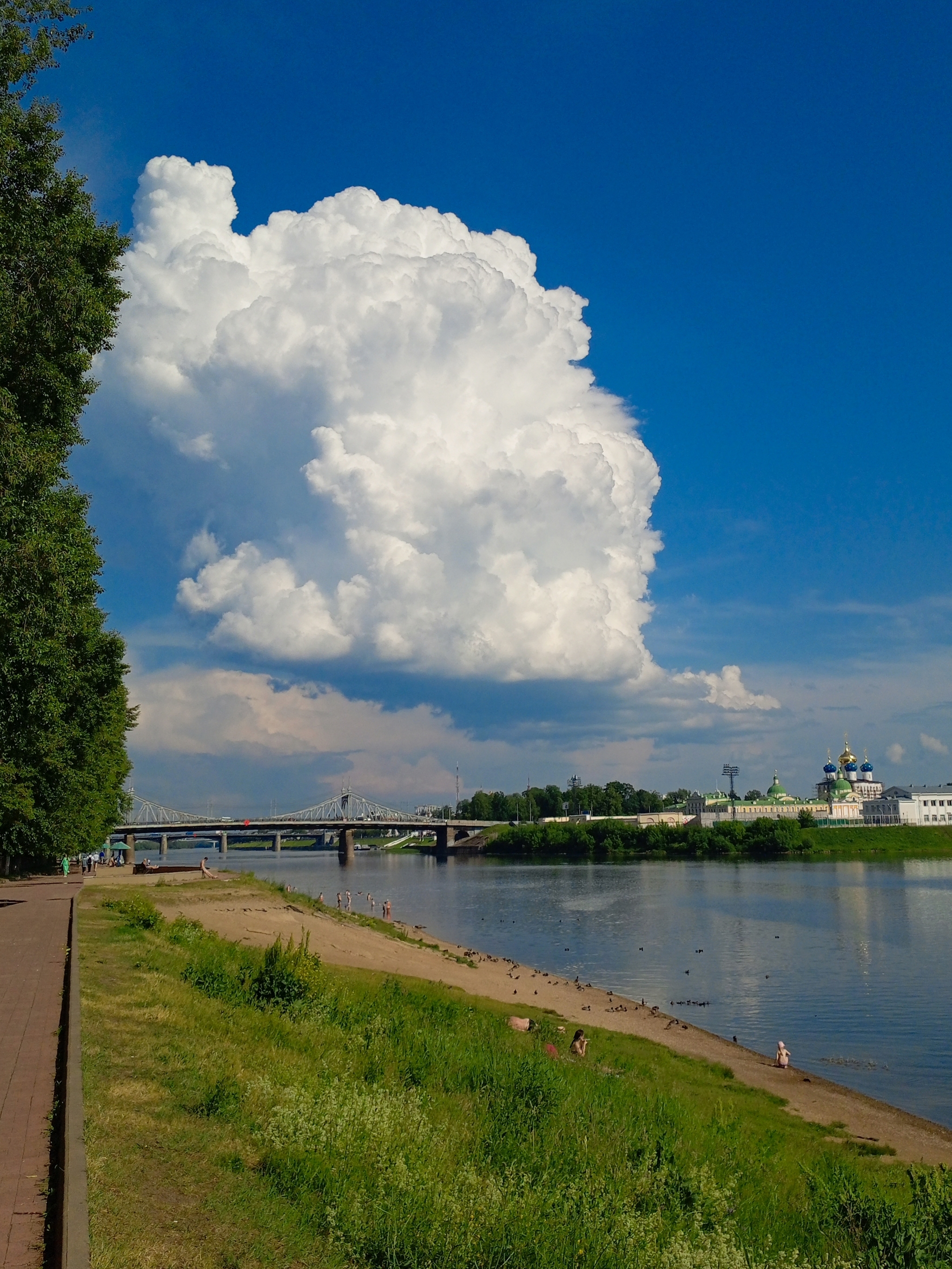 It's cloudy in Tver today - Tver, Clouds, Volga river, The photo