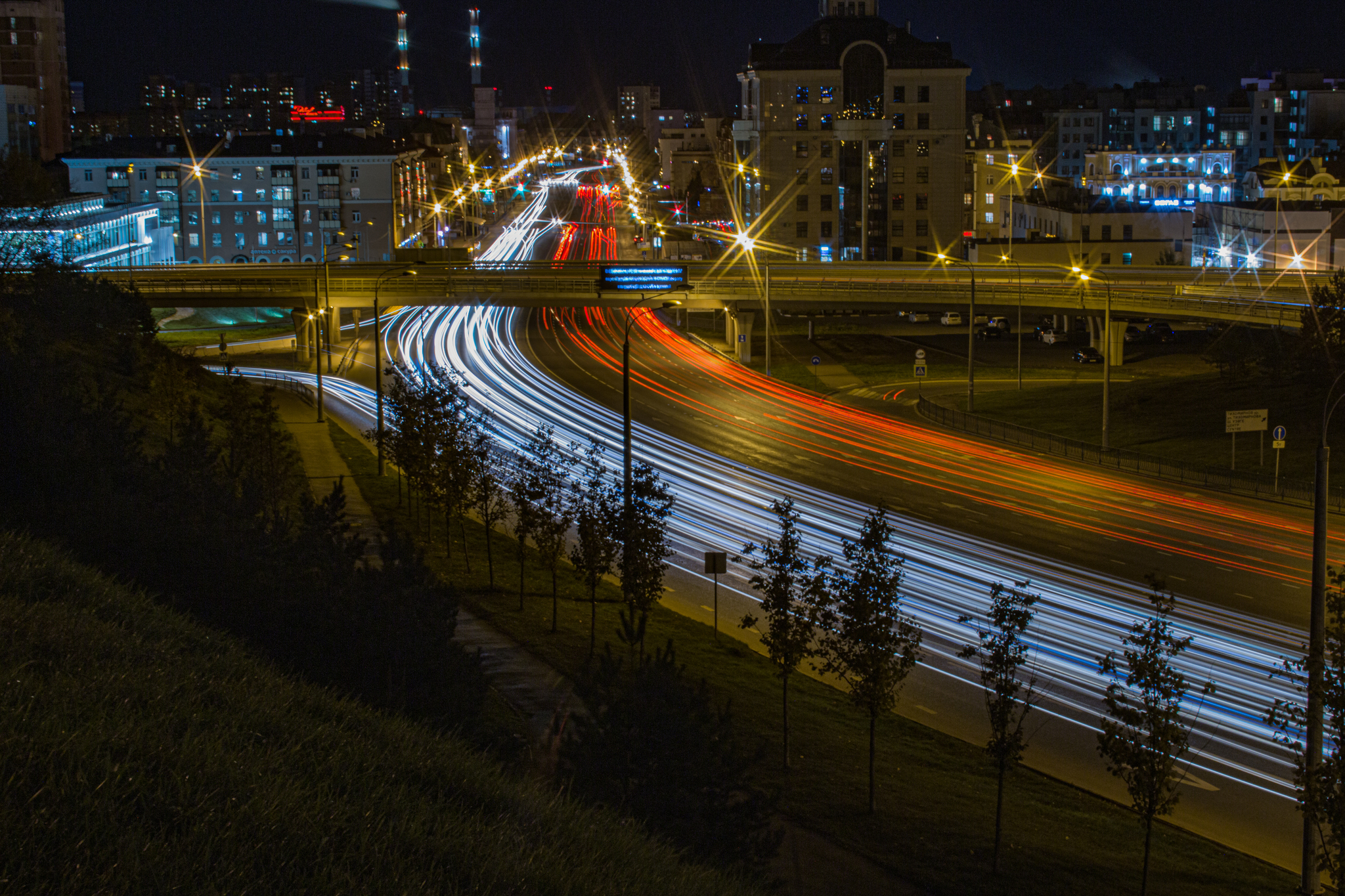 It was - it became - My, Photographer, The photo, Evening, Post #11637635, Beginning photographer, Canon, City walk, Town, Lights, City lights, Kazan, Tatarstan, Track, Car, Longpost