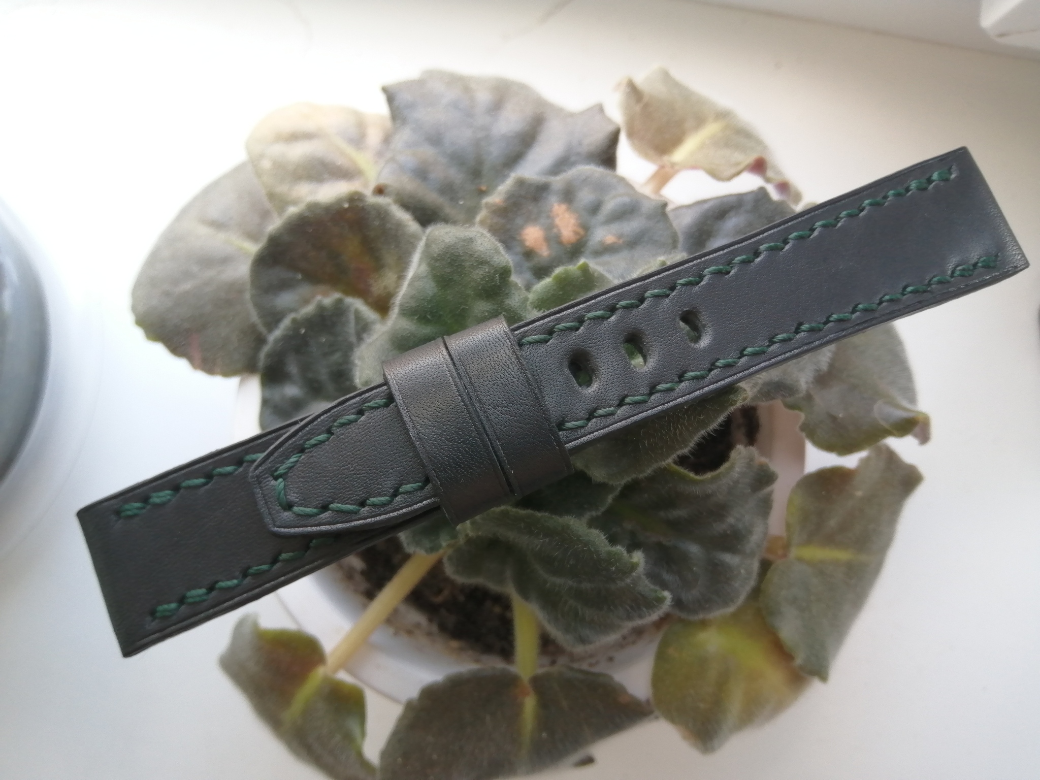 Watch strap, black with green stitching. Strap 22mm - My, Accessories, Needlework without process, Strap, Watch strap, Voronezh, Tambov, Hand seam, With your own hands, Longpost