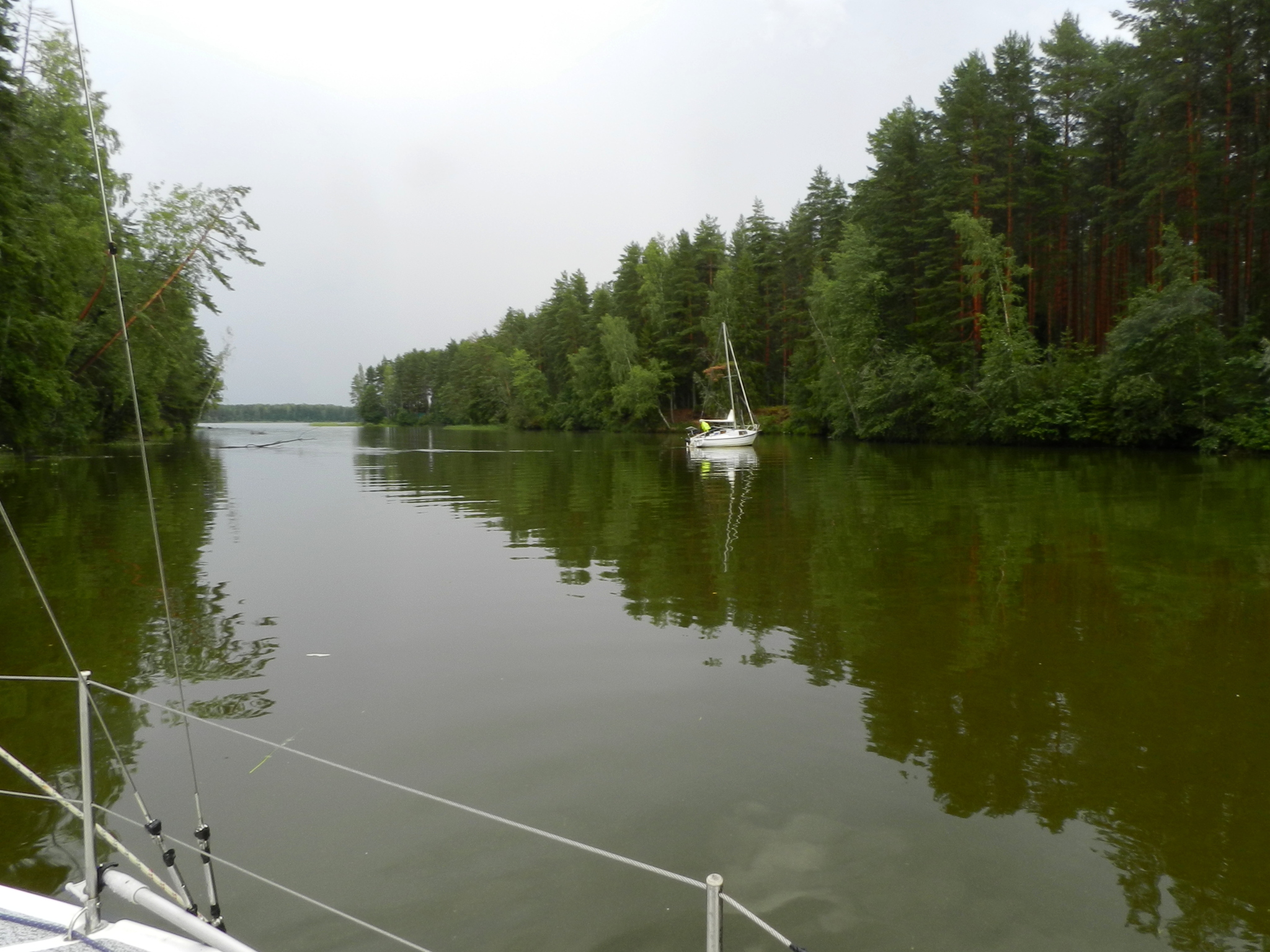 Yacht - 2024. A little trip. Part 6 - My, Yacht, Rybinsk Reservoir, Mologa, Camping, Sail, Hike, Travels, Video, Vertical video, Longpost, Nature, G Vesyegonsk, River, Island, Shower