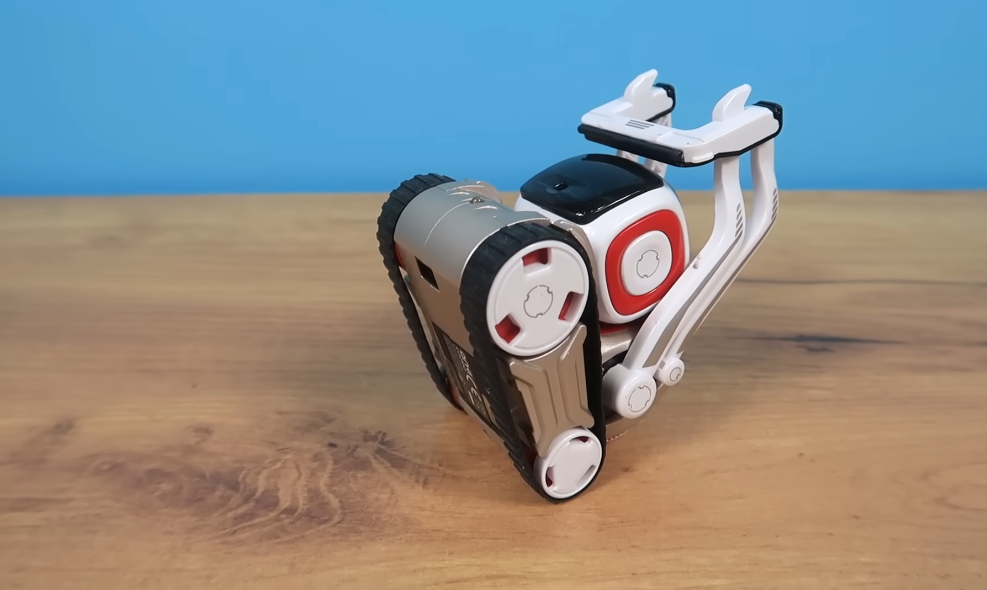 Anki Cozmo robot review: Artificial intelligence in your hands - My, Emotions, Chinese goods, AliExpress, Products, Toys, Games, Robot, Purchase, Longpost