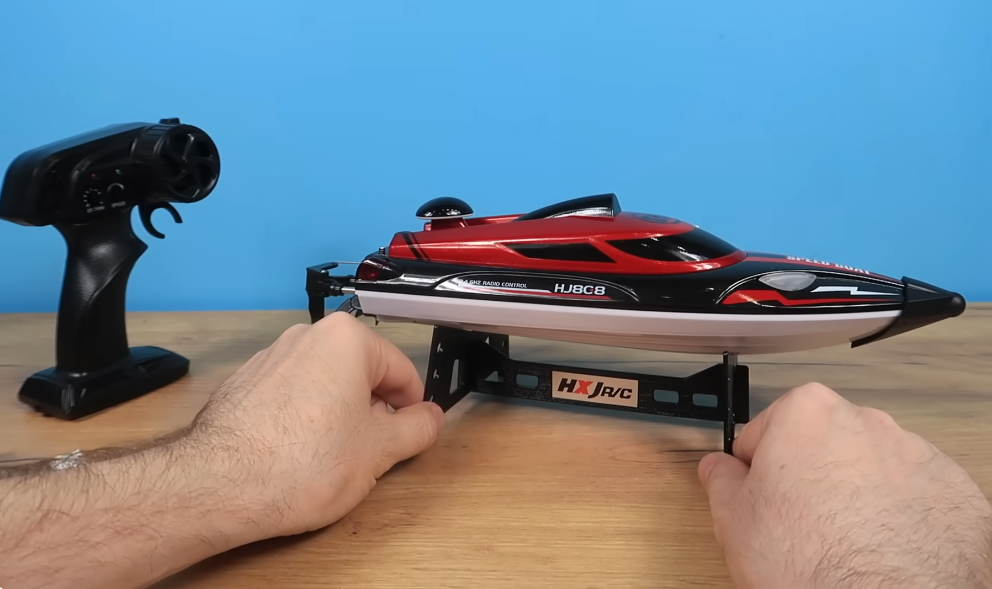 Inexpensive speedboat HJ 808 from AliExpress: Test drive and underwater adventures - My, Chinese goods, AliExpress, Products, Toys, Boat, Radio controlled models, Longpost