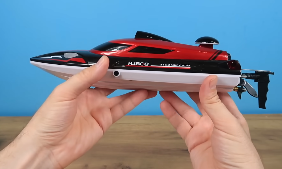 Inexpensive speedboat HJ 808 from AliExpress: Test drive and underwater adventures - My, Chinese goods, AliExpress, Products, Toys, Boat, Radio controlled models, Longpost