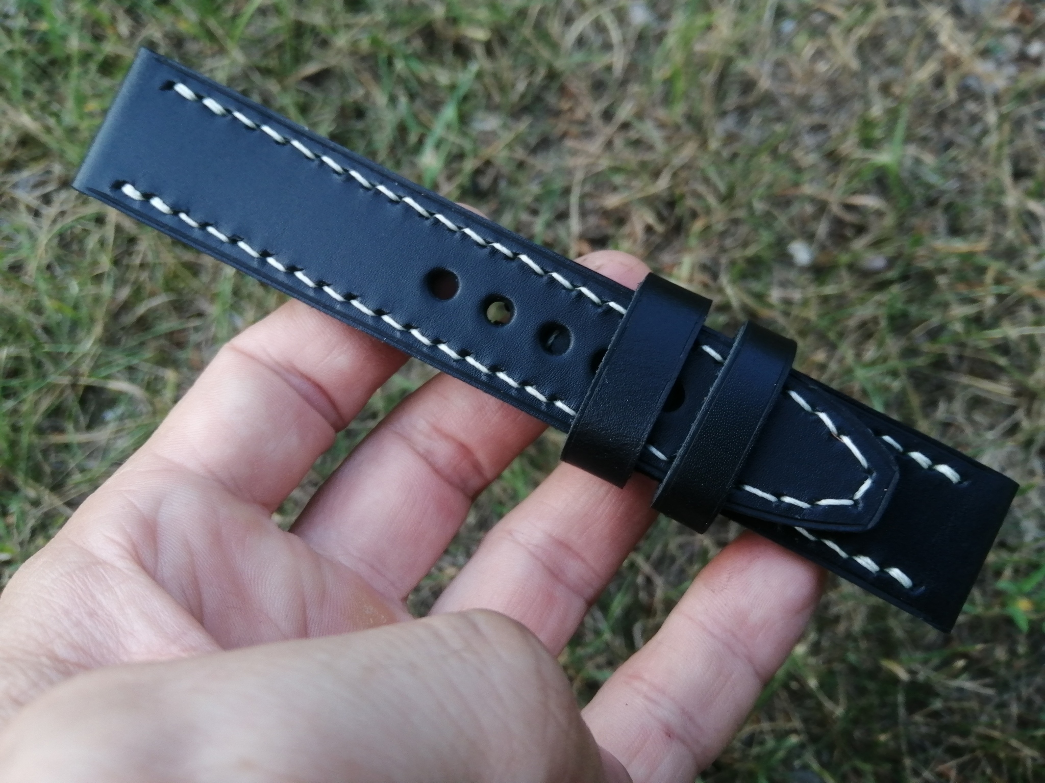 Strap 24 mm. Black strap with white stitching - My, Watch strap, Strap, Accessories, Needlework without process, Leather products, Leather, Natural leather, Kandalaksha, Male, Hand seam, Longpost