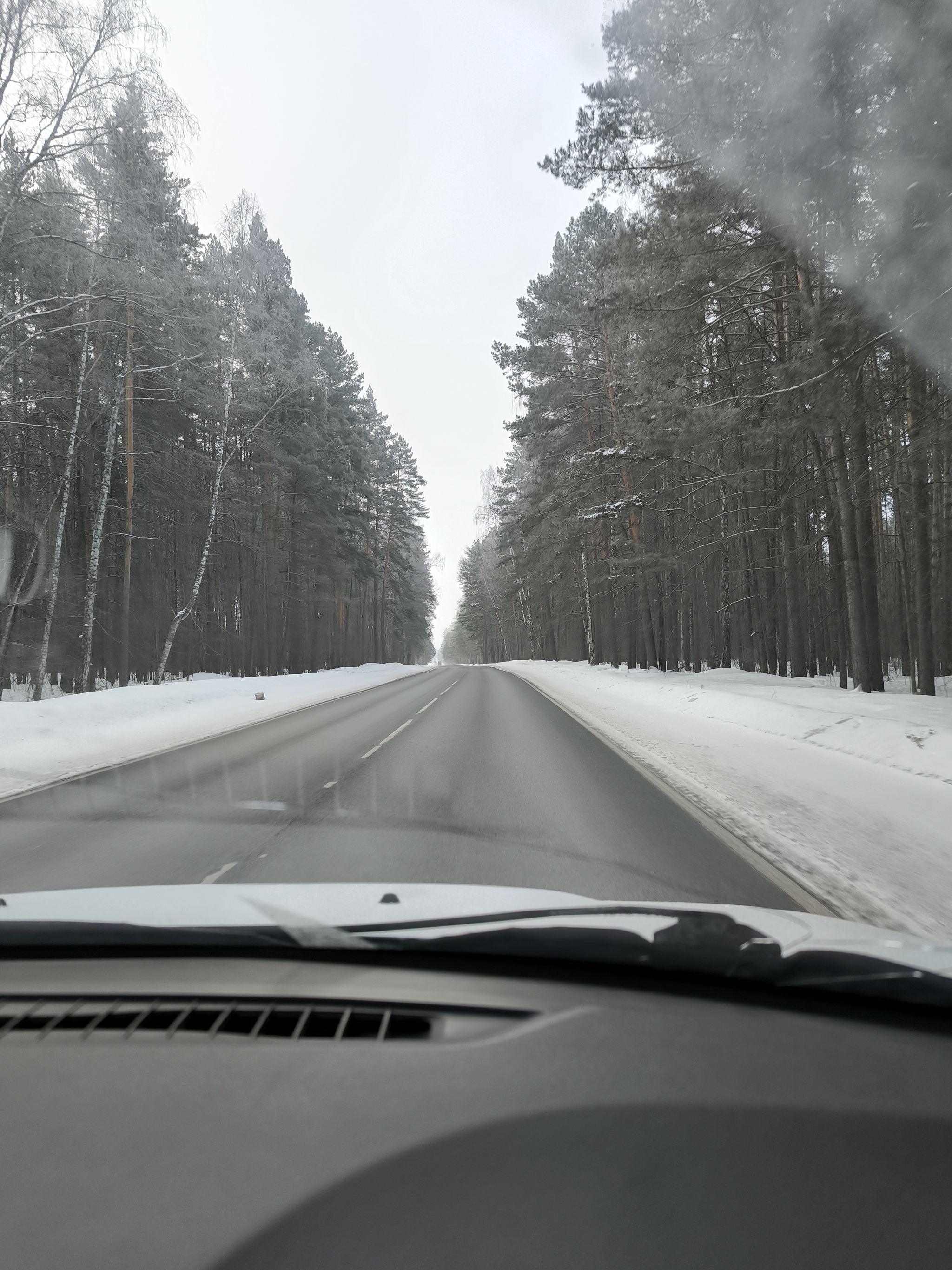 Trip Ufa-Izhevsk-Ufa. Winter 2024 - My, Drive, dawn, Izhevsk, Ufa, Mobile photography, Winter, Forest, Nature, Road, Temple, Frost, freezing, The sun, Longpost