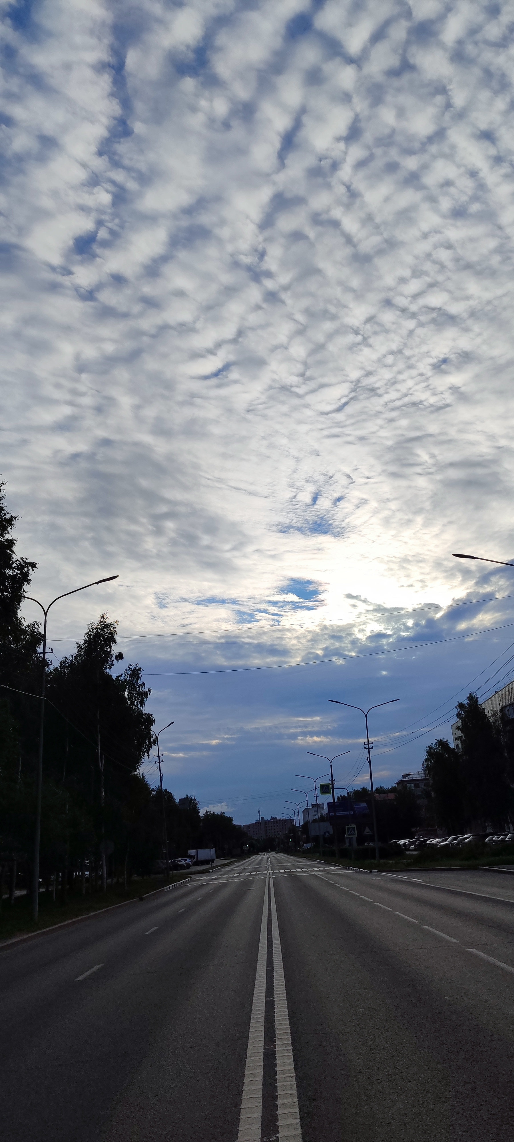 Surgut. Clouds - My, Surgut, Clouds, Longpost, Road, The photo