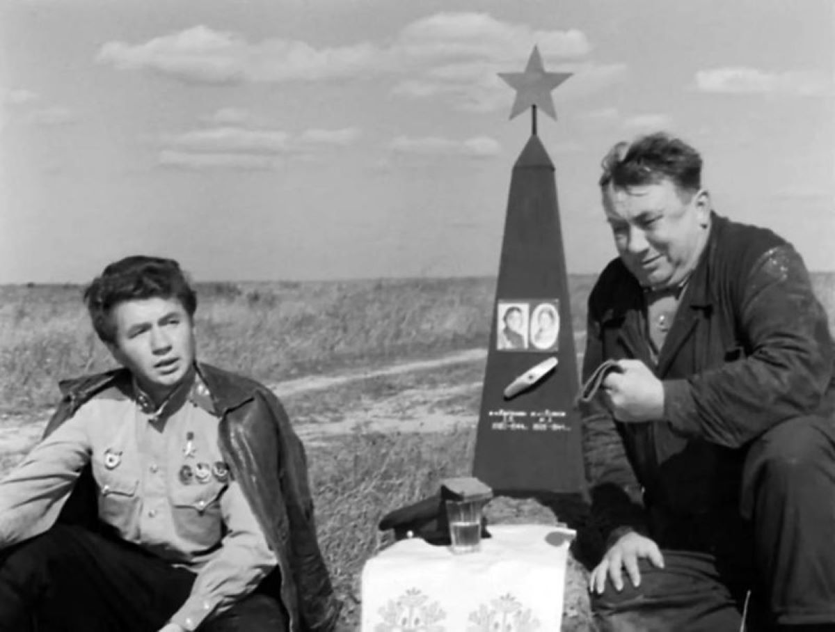 Guys, we will live! - the USSR, Soviet cinema, Soviet actors, Made in USSR, The Great Patriotic War, Only old men go to battle, Actors and actresses, Russian cinema, Classic, Telegram (link), Longpost