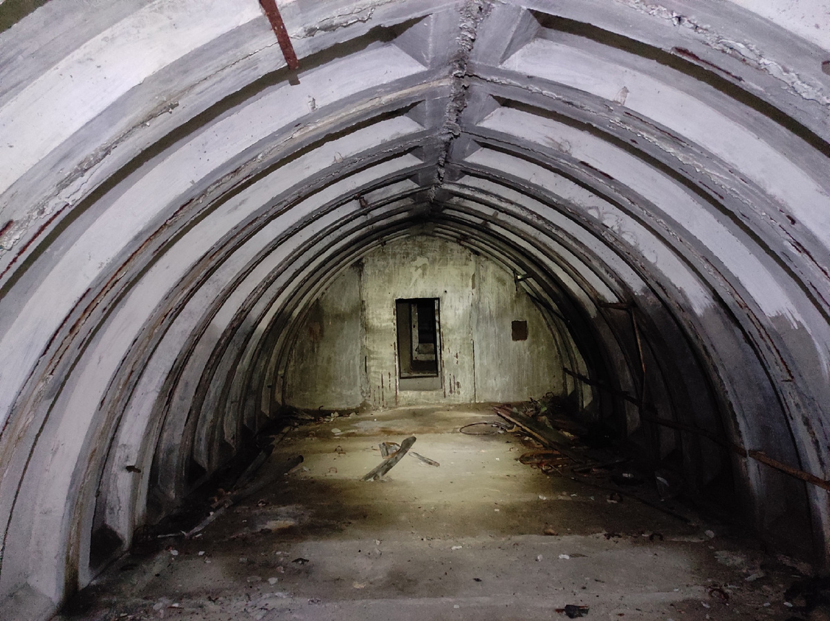 A two-story bunker in the middle of a forest in northern Russia. Unfinished USSR era - Bunker, Military, Made in USSR, Abandoned, Yandex Zen, Yandex Zen (link), Longpost