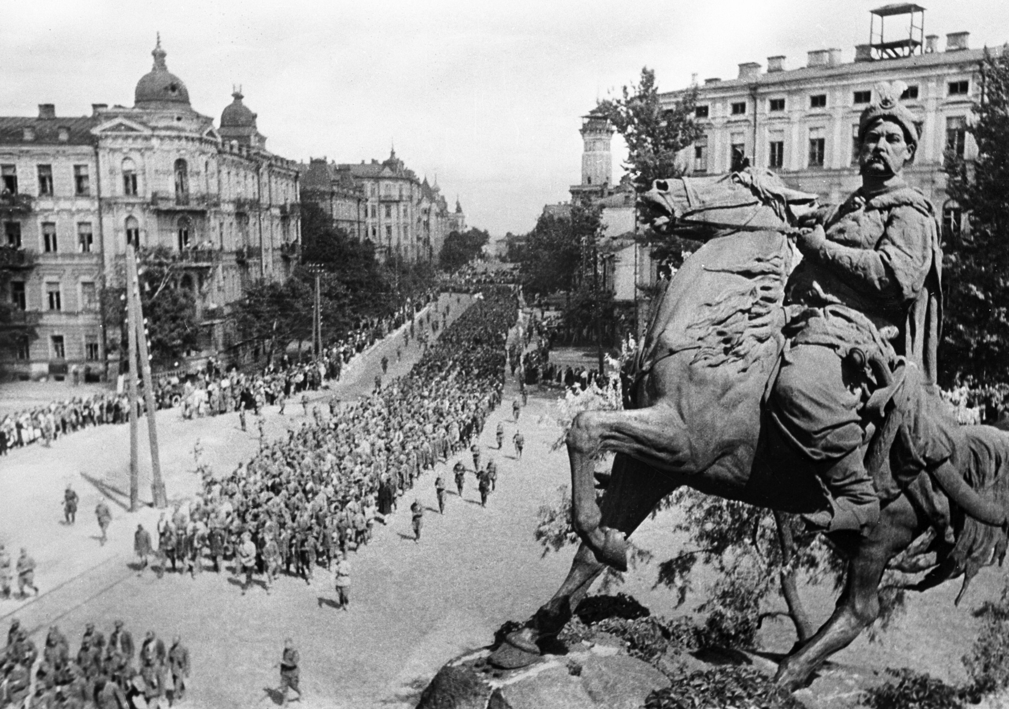 March of shame of the Nazis in Kyiv - the USSR, The Great Patriotic War, Military history, История России, Nazism, Kiev, Victory, Winners, Red Army, Fascists, The soldiers, Telegram (link), Longpost