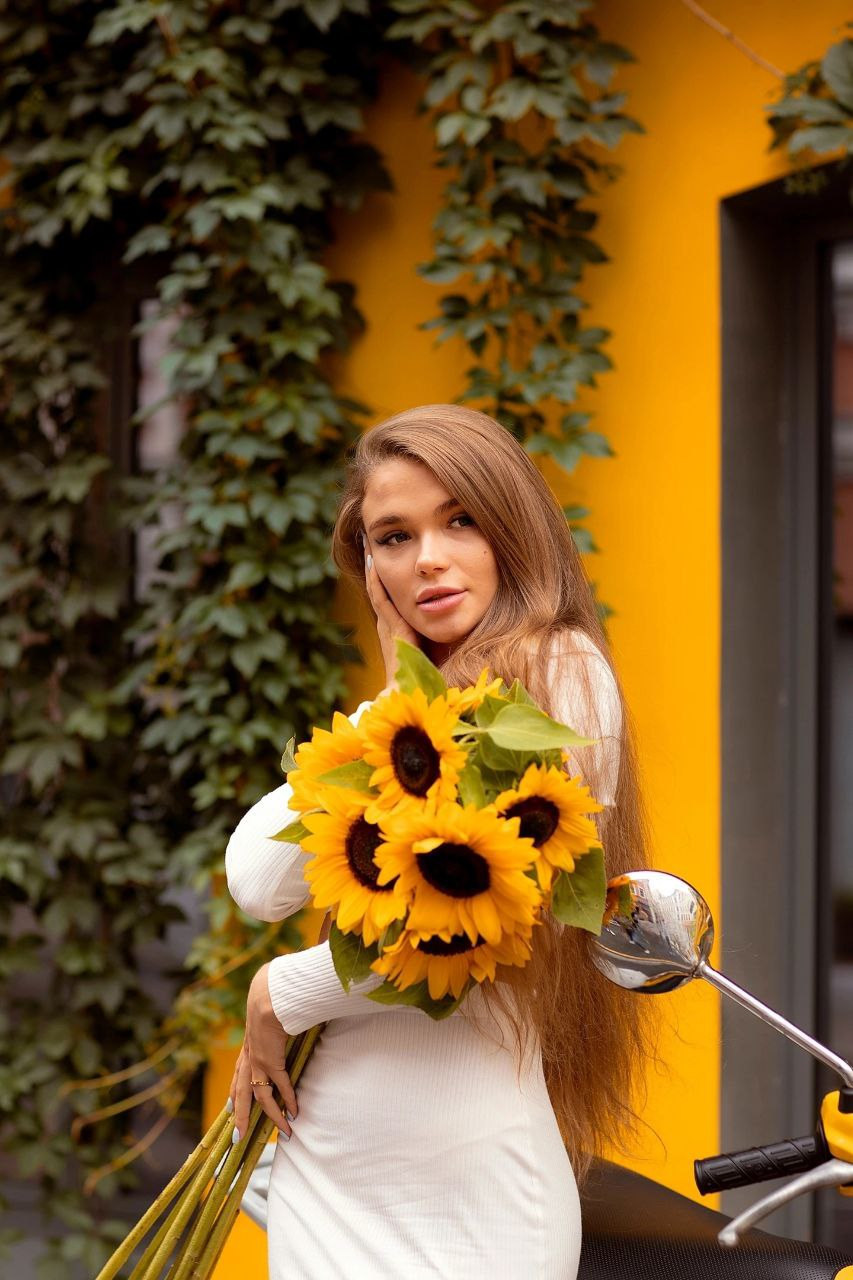 Yellow - beauty, Girls, The photo, Beautiful view, Waist, Fashion model, Photographer, PHOTOSESSION, Professional photo shoot, Beginning photographer, Professional shooting, Figure, Longpost