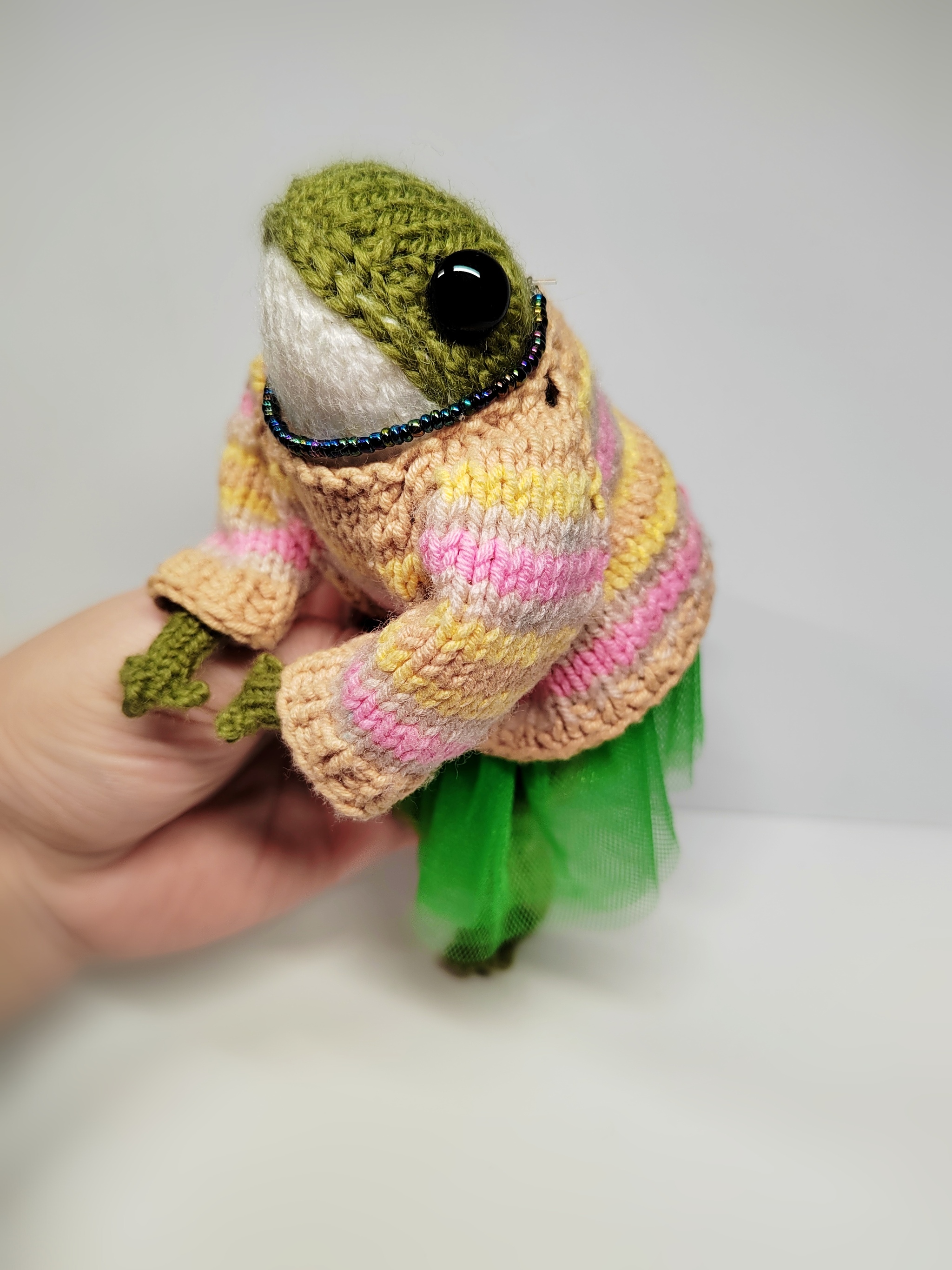 Frog Svetlana - My, Handmade, Vertical video, Art, Creation, Needlework without process, Knitting, Frogs, Knitting, Toys, Princess Frog, Toad, Video, Longpost, Amigurumi