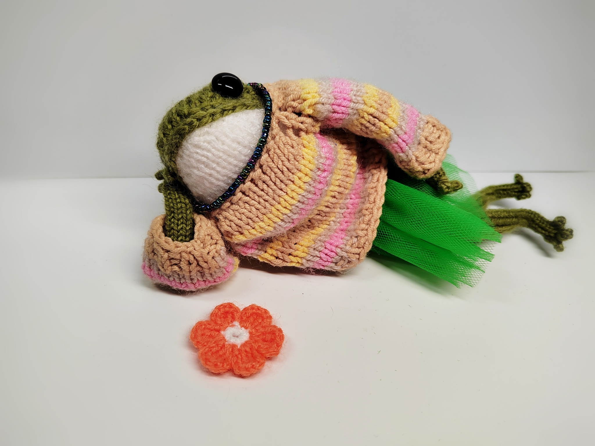 Frog Svetlana - My, Handmade, Vertical video, Art, Creation, Needlework without process, Knitting, Frogs, Knitting, Toys, Princess Frog, Toad, Video, Longpost, Amigurumi