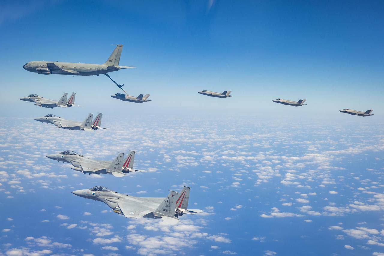 Long arm of the IDF: Air Force practiced mid-air refueling of fighter jets - Military Review, Aviation, Military equipment, Israel, Zionism, Tsakhal, Army, Israeli Army, Military aviation, Longpost