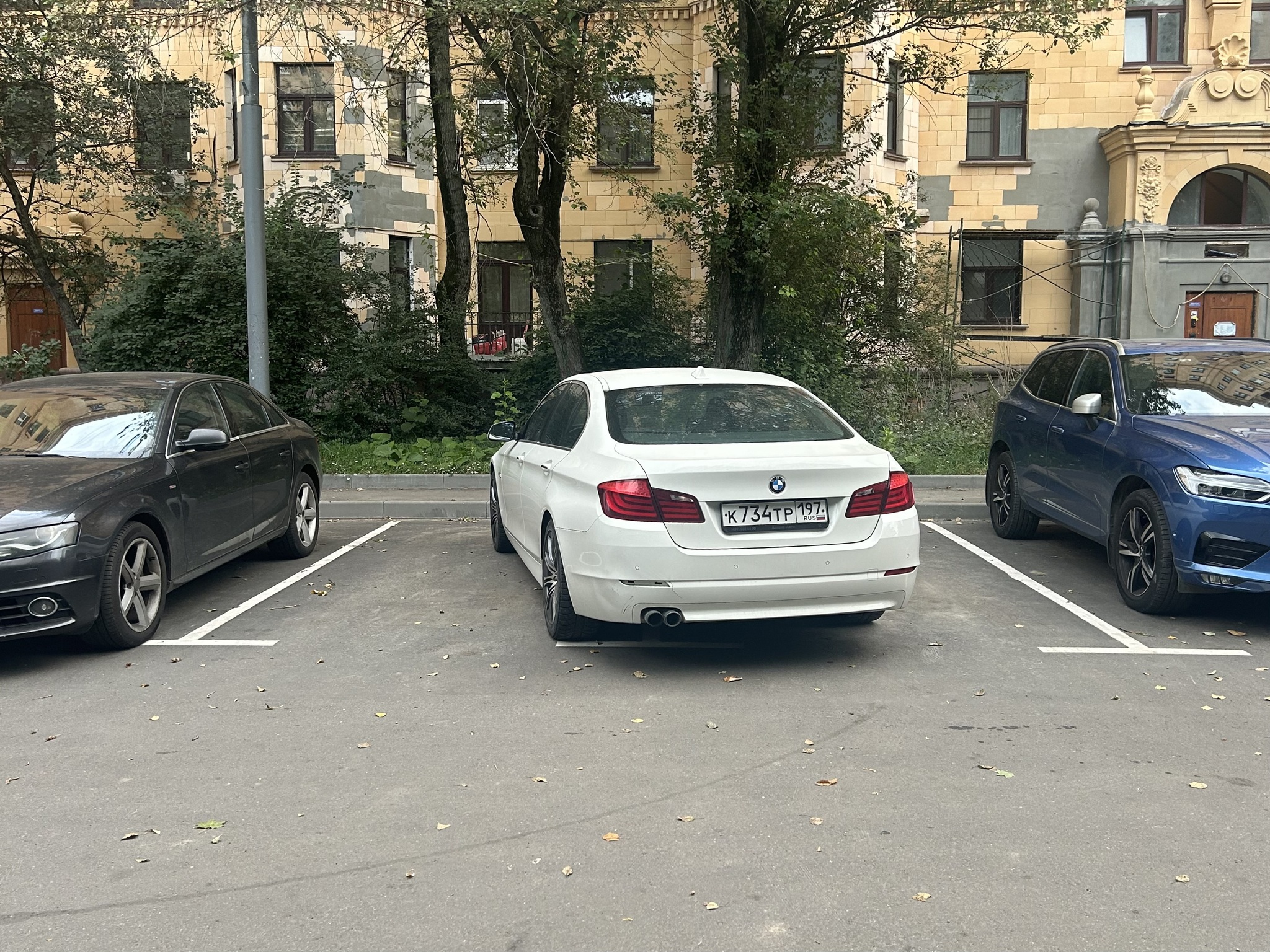 When I was in a hurry to see my boyfriend - My, Bmw, Parking, Неправильная парковка, Street photography, Auto