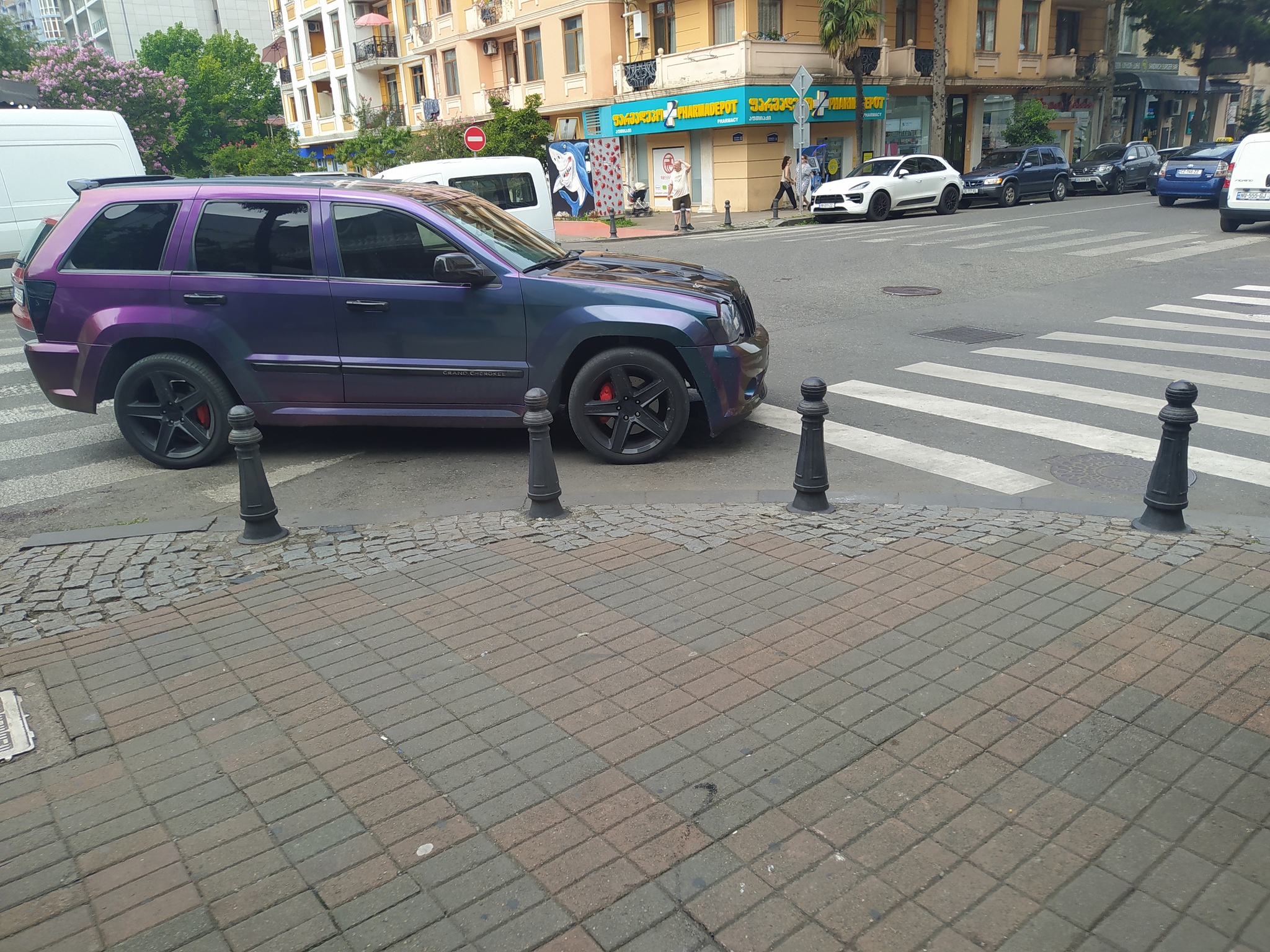 Batumi. Auto - My, Georgia, Batumi, Auto, Violation of traffic rules, Parking, Longpost