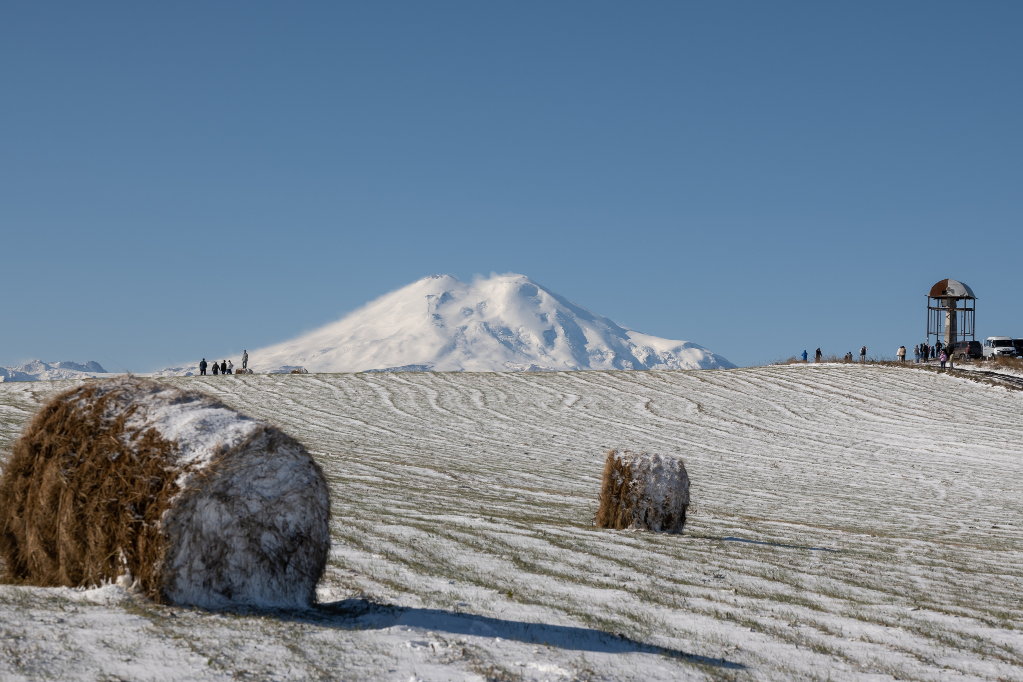 September 10, 2023 just outside Kislovodsk. Snow o_O!!! - My, The mountains, Caucasus mountains, Caucasian Mineral Waters, Elbrus, Snow, Jily-Su, Longpost