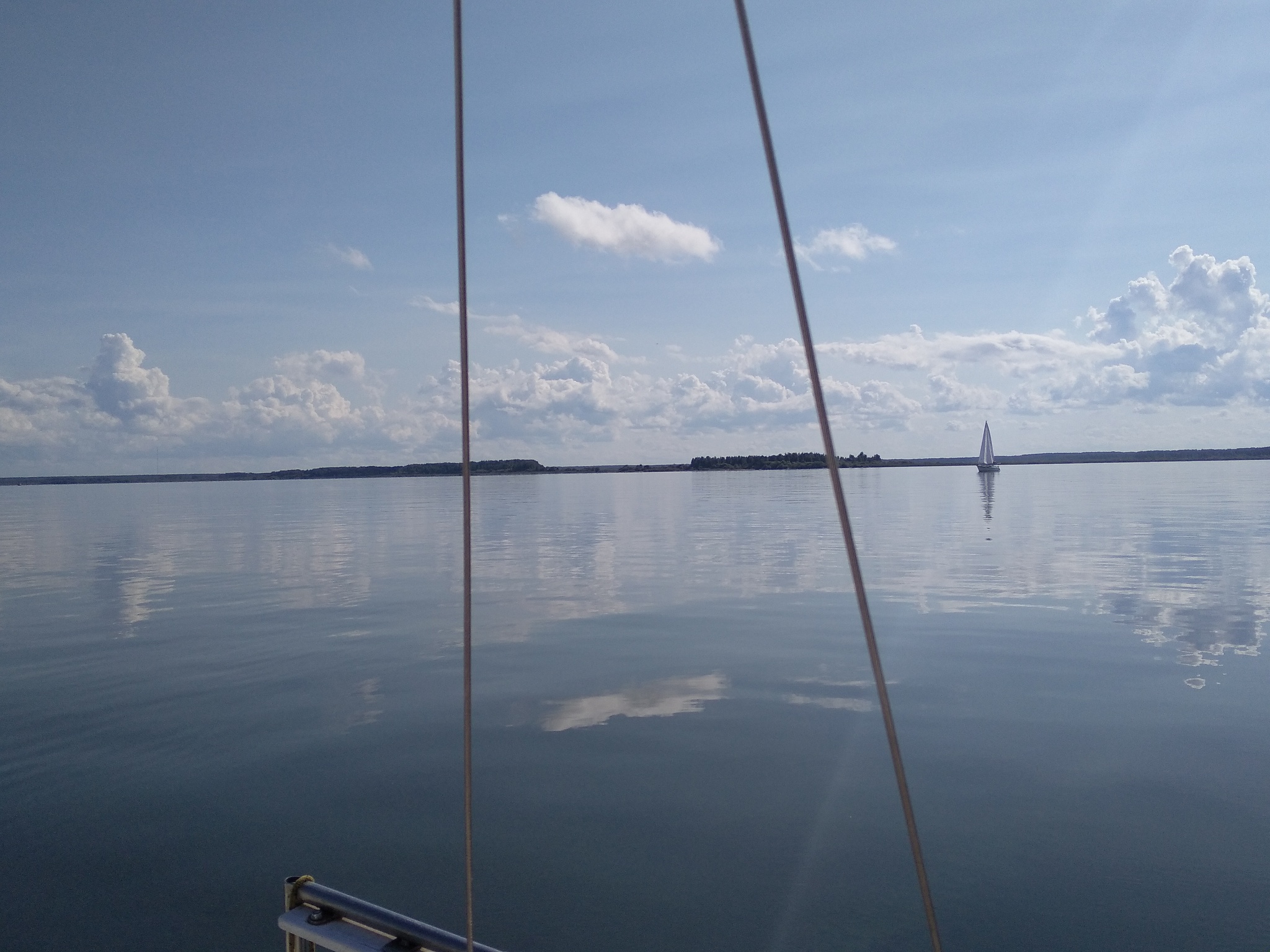 Calm. Rybinsk Reservoir - My, Calm, Rybinsk Reservoir, Yacht, Sailboat, The photo, Longpost