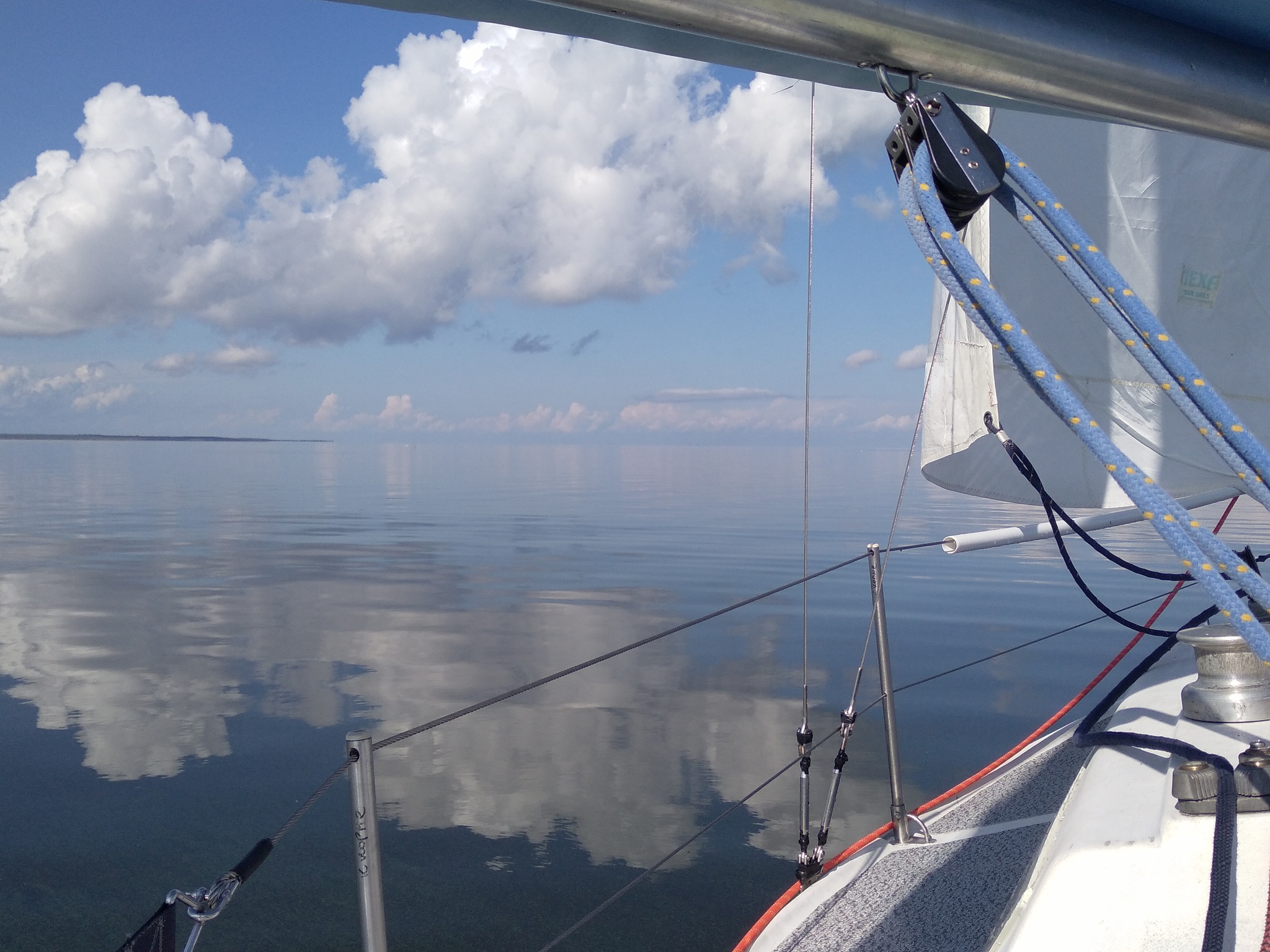 Calm. Rybinsk Reservoir - My, Calm, Rybinsk Reservoir, Yacht, Sailboat, The photo, Longpost