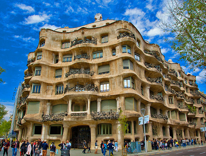 Antonio Gaudi is the greatest eccentric and brilliant architect. The strange story of his life and fantastic works of architecture - My, Antoni Gaudi, Sagrada Familia, Architecture, Spain, Tourism, Travels, Drive, sights, Architect, Park Guell, Catalonia, Longpost