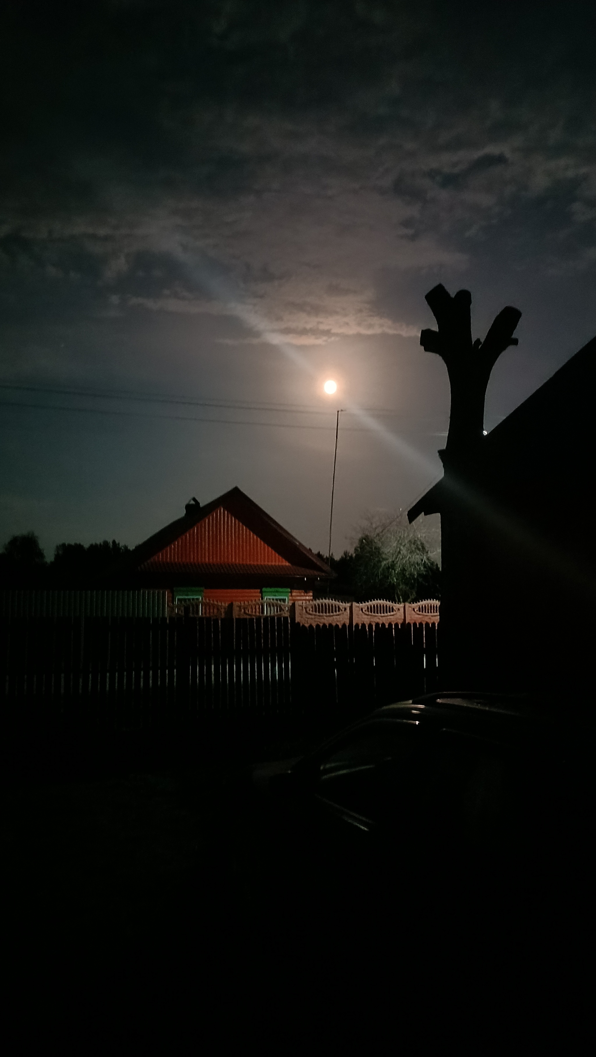 Supermoon - My, moon, Night, Photo on sneaker, Lamp, Longpost, The photo