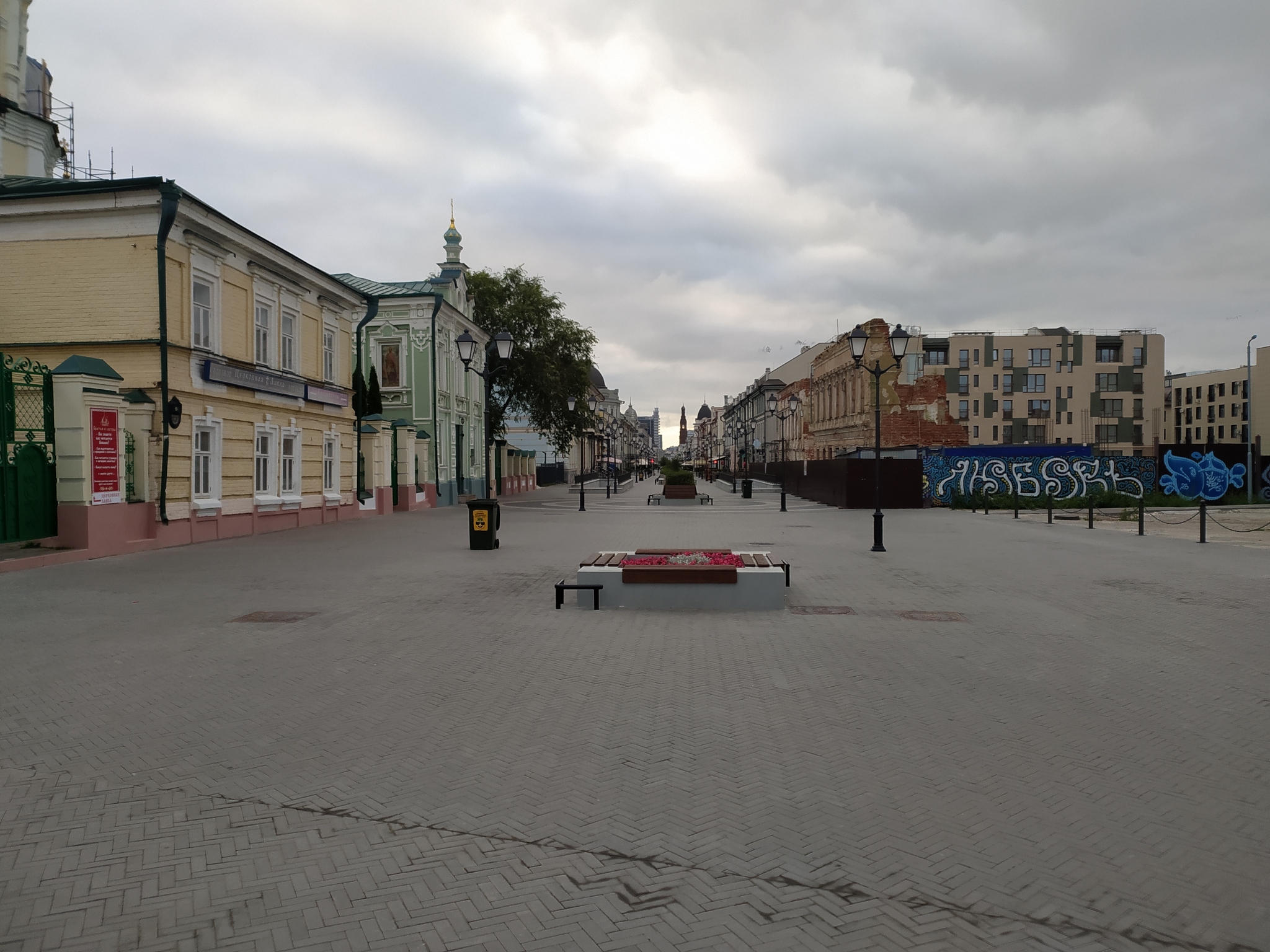 Kazan, Bauman street at 05 o'clock in the morning - My, Kazan, Tatarstan, Bauman Street, Deserted, Longpost, Saturday