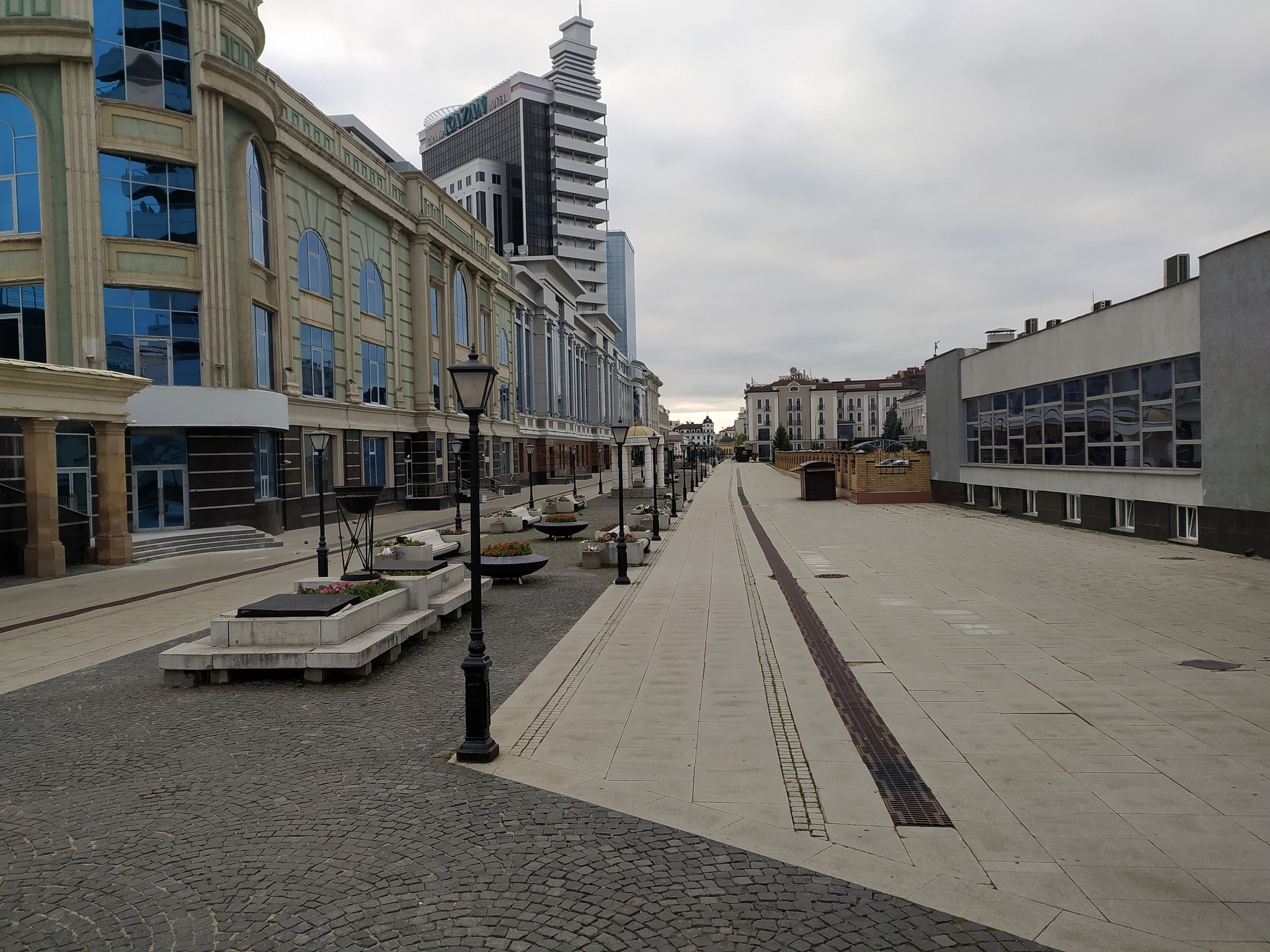 Kazan, Bauman street at 05 o'clock in the morning - My, Kazan, Tatarstan, Bauman Street, Deserted, Longpost, Saturday