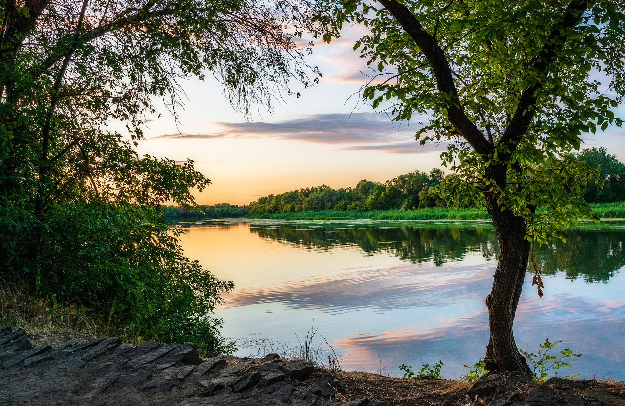 Summer evening... - My, The photo, Nikon, Nature, Landscape, Sunset, River, Seversky Donets, Clouds