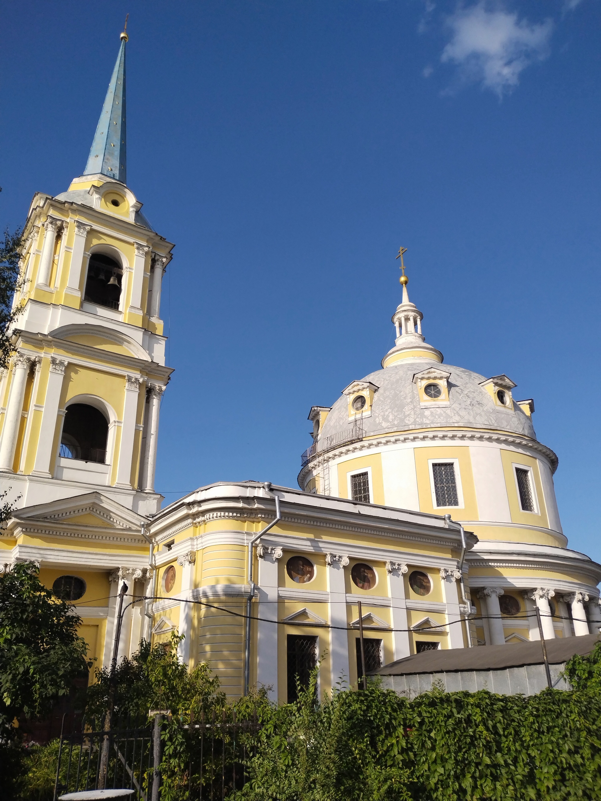 Temple of the Ascension on the Pea Field - My, Temple, Moscow, Church, Mobile photography, Architecture, Longpost