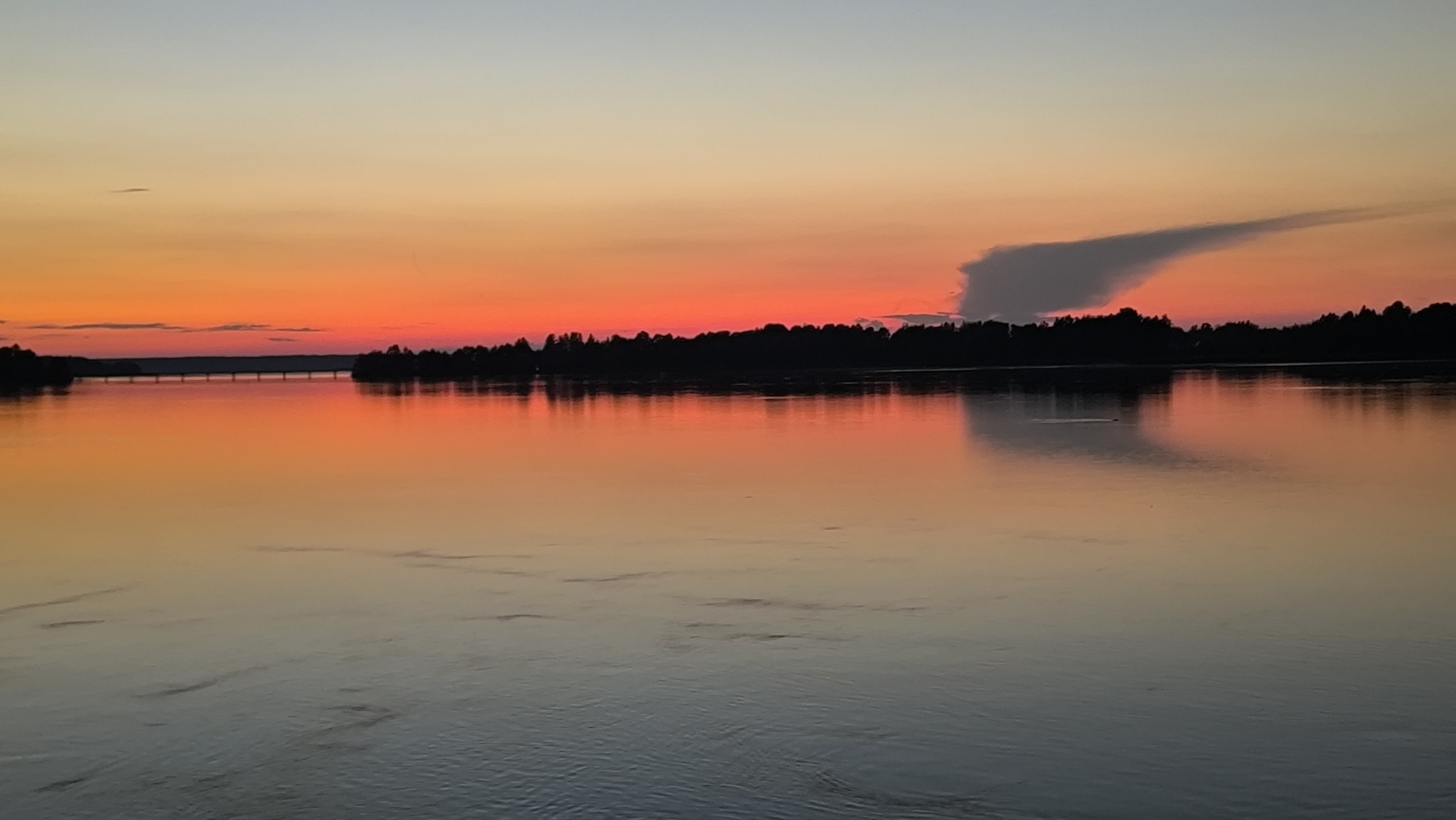 August sunset on the lake - My, Nature, Sunset, Lake, Shatura, Moscow region, Summer, Longpost, Beautiful view, The photo