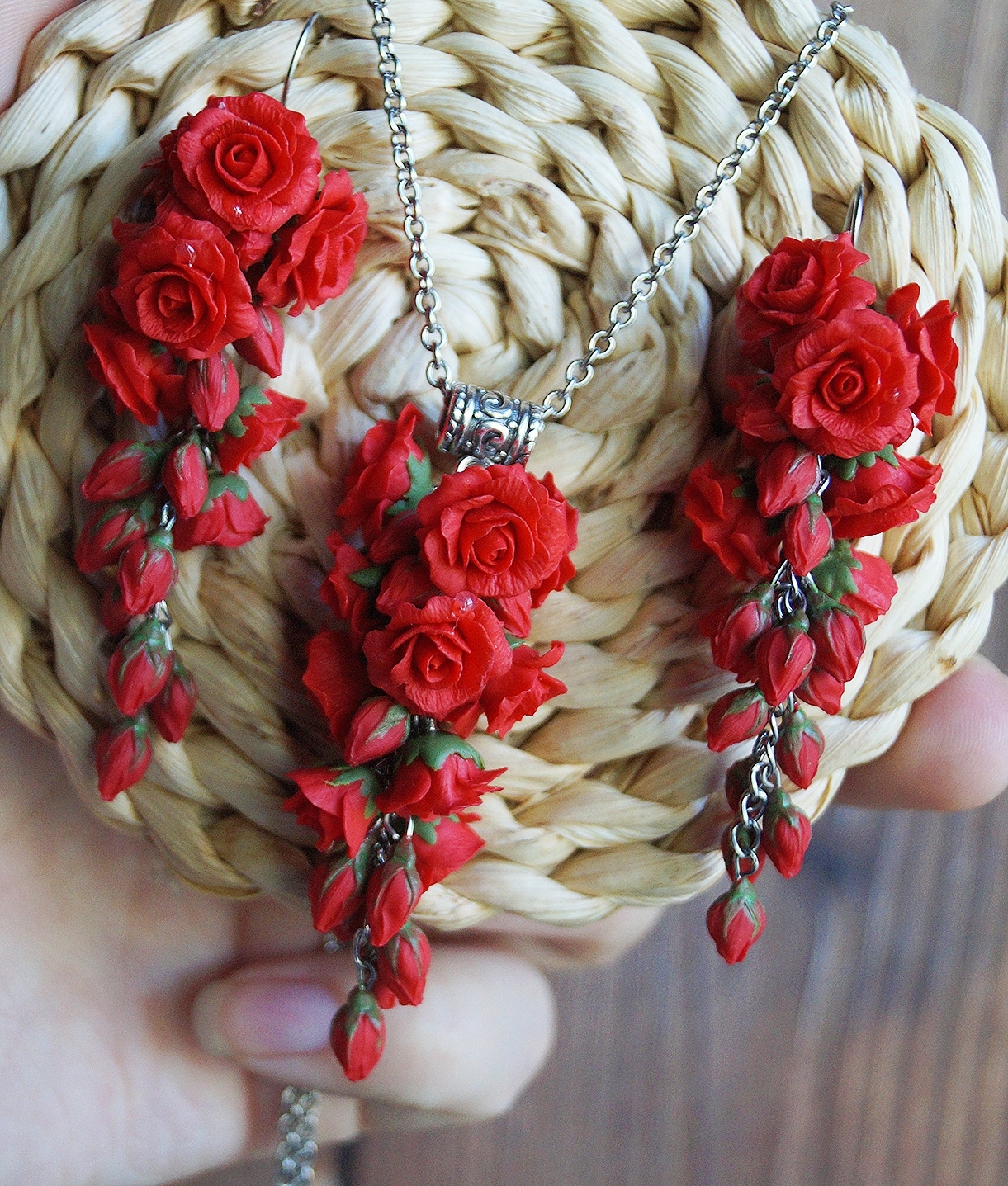 Cluster earrings with scarlet roses, handmade - My, Polymer clay, the Rose, Needlework without process, Friday tag is mine, Лепка, Longpost