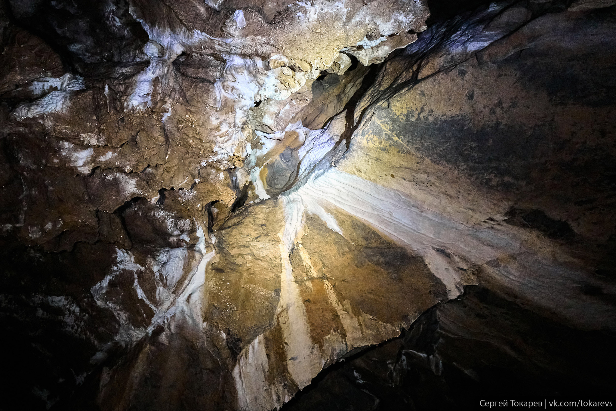 Cave Karaulnaya-2, Krasnoyarsk. When you want to go speleology, but don't want dirt - My, Siberia, Caves, Speleology, Tourism, Krasnoyarsk, Leisure, Longpost