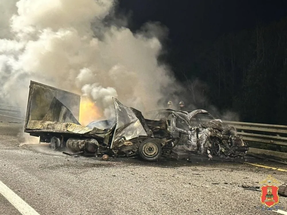 A terrible fiery accident on the M11 toll highway in the Tver region - Road accident, Crash, Auto, Violation of traffic rules, Video, Longpost, Negative