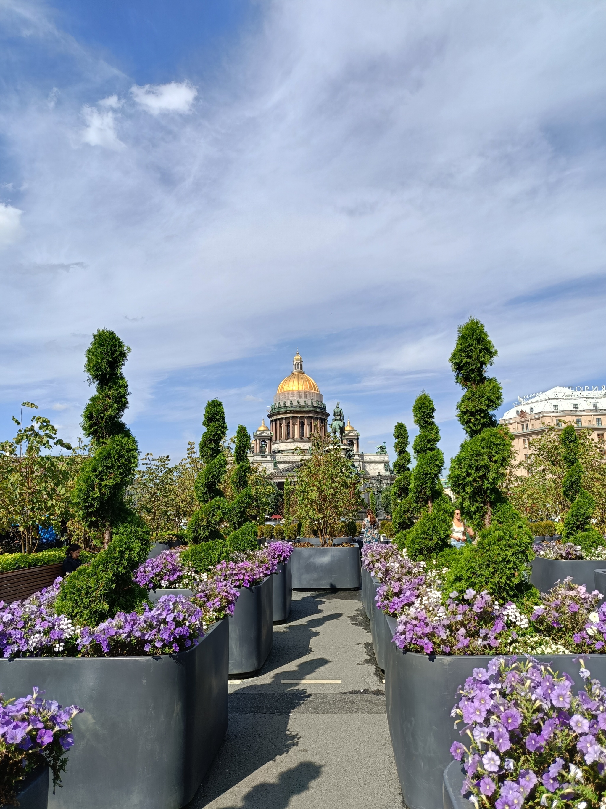 St. Isaac's Cathedral from the Blue Bridge - My, Street photography, Mobile photography, Saint Petersburg, Longpost