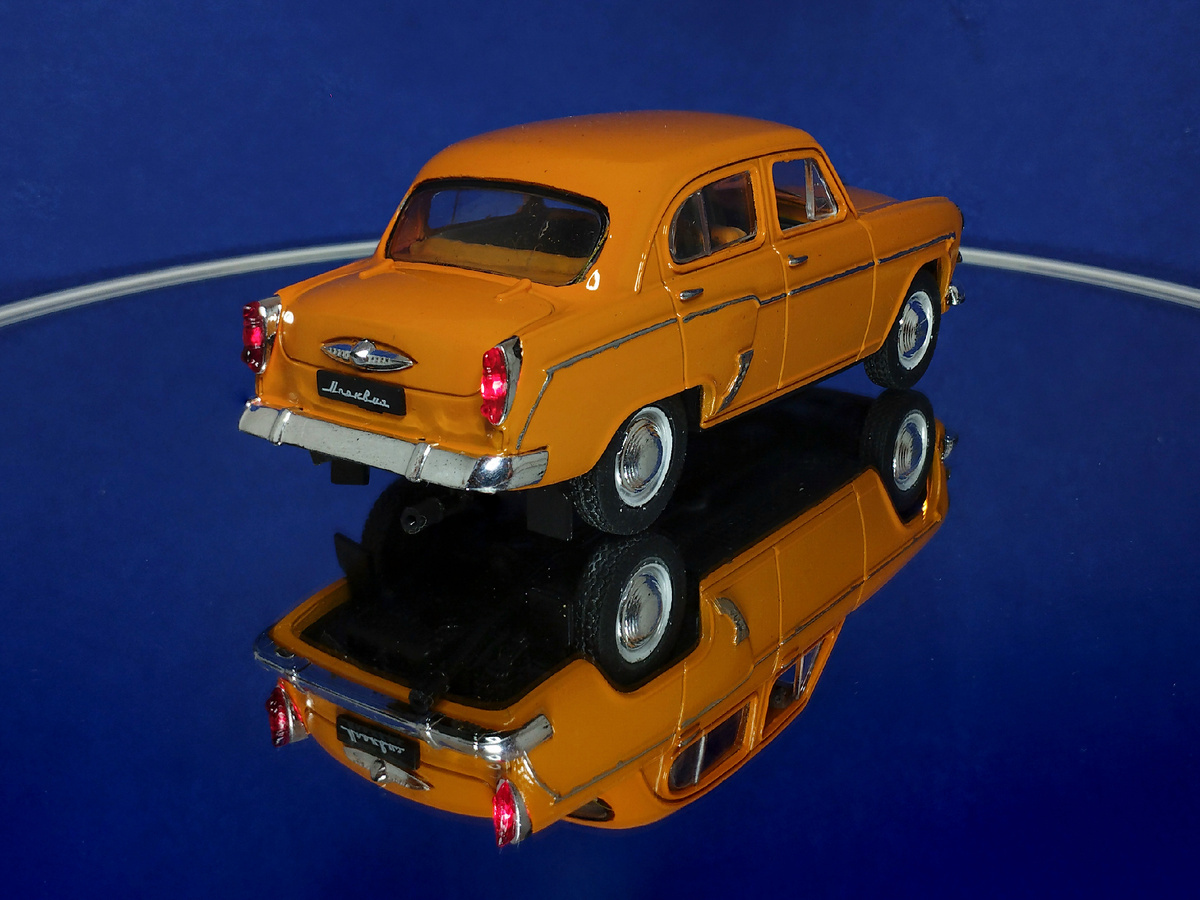 Orange Moskvich-407. How to put a vivid memory on your shelf. Creating a 1:43 scale model with electrification - My, Collecting, Modeling, Scale model, Collection, Moskvich, Mzma, Electrification, Girls, 1:43, Deagostini, Stand modeling, Serzhik Modelist, Painting miniatures, Memories, Longpost