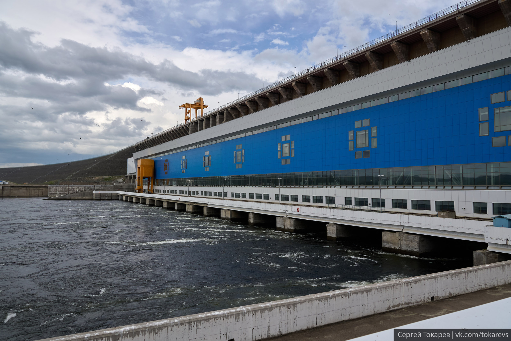 Boguchanskaya hydroelectric power station on the Angara. What it looks like from the outside and from the inside - My, Siberia, Industry, Angara River, Boguchanskaya HPP, Energy (energy production), Krasnoyarsk region, Longpost