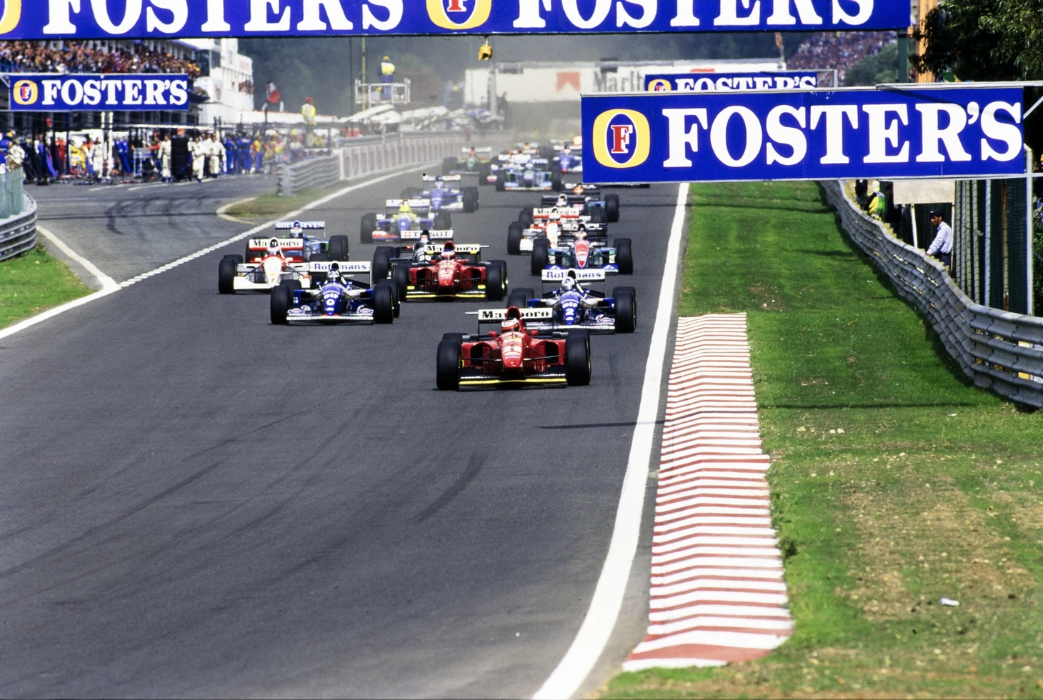 Portugal '94. Thanks to the FIA, Hill overtook Schumacher in the championship, and Coulthard was on the podium for the first time - My, Formula 1, Competitions, Автоспорт, Race, Speed, Michael Schumacher, Damon Hill, Mika Hakkinen, David Coulthard, Williams racing, Mclaren, Ferrari, Gerhard Berger, Benetton, Extreme, 90th, Retro, The photo, Rubens Barrichello, Video, Video VK, Longpost