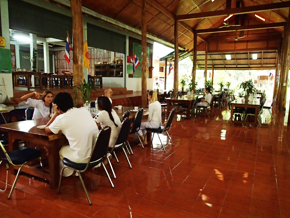 Life in a Buddhist monastery (1/2) - Buddhism, Monastery, Thailand, Longpost