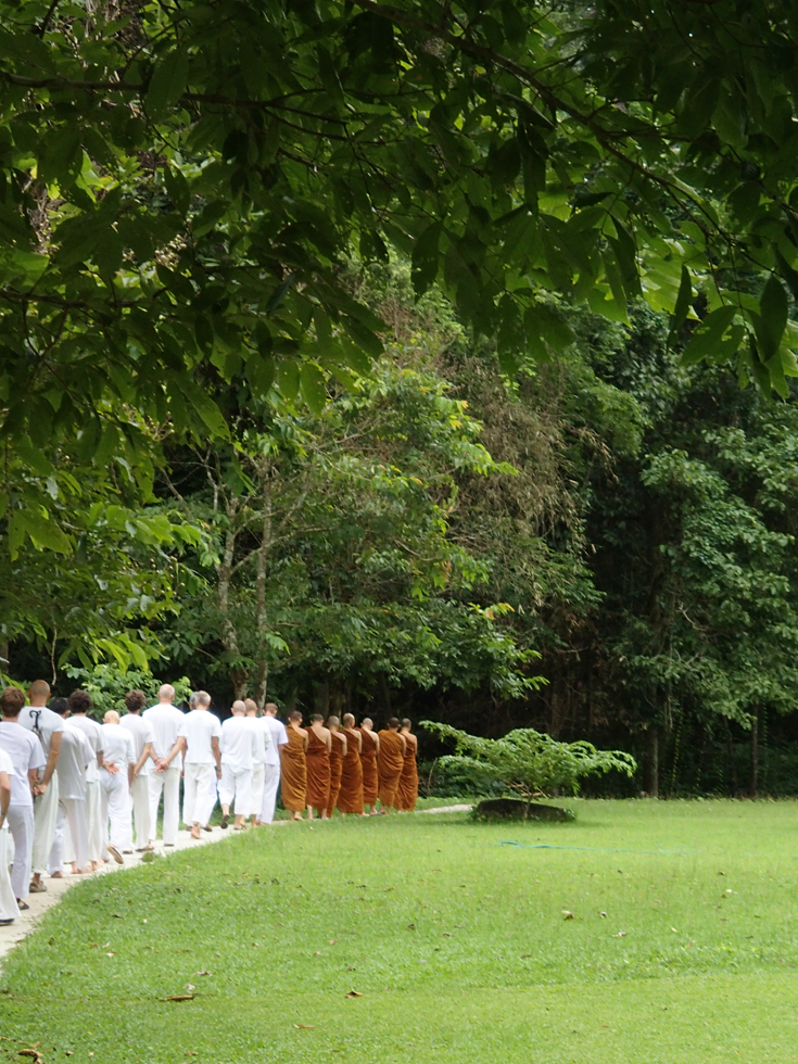 Life in a Buddhist monastery (1/2) - Buddhism, Monastery, Thailand, Longpost