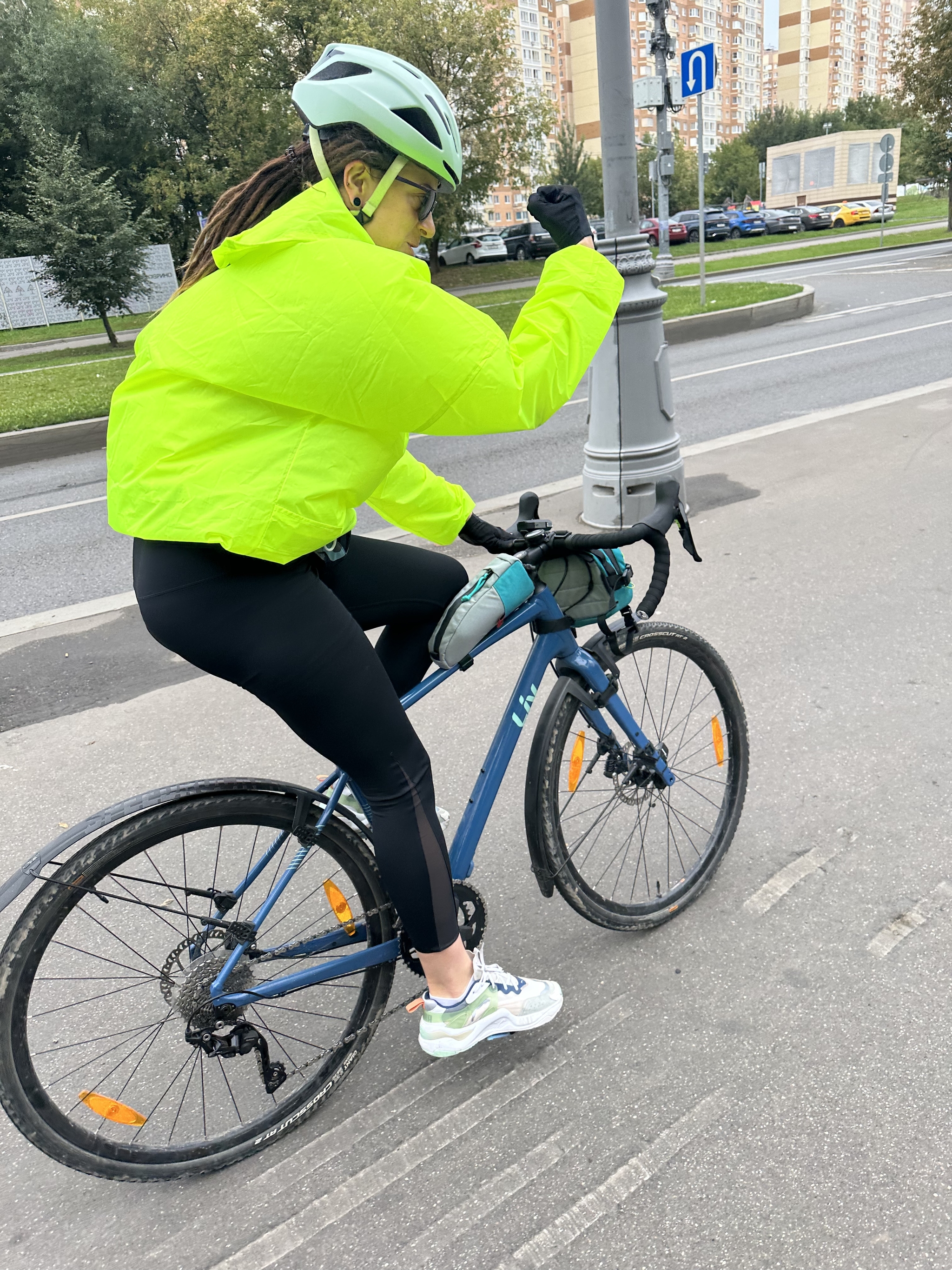 Along the canal near Pirogovsky through a forest park near Yauza - My, Merida (bicycle), Bike ride, Giant, Moscow Canal, Forest Park, Longpost