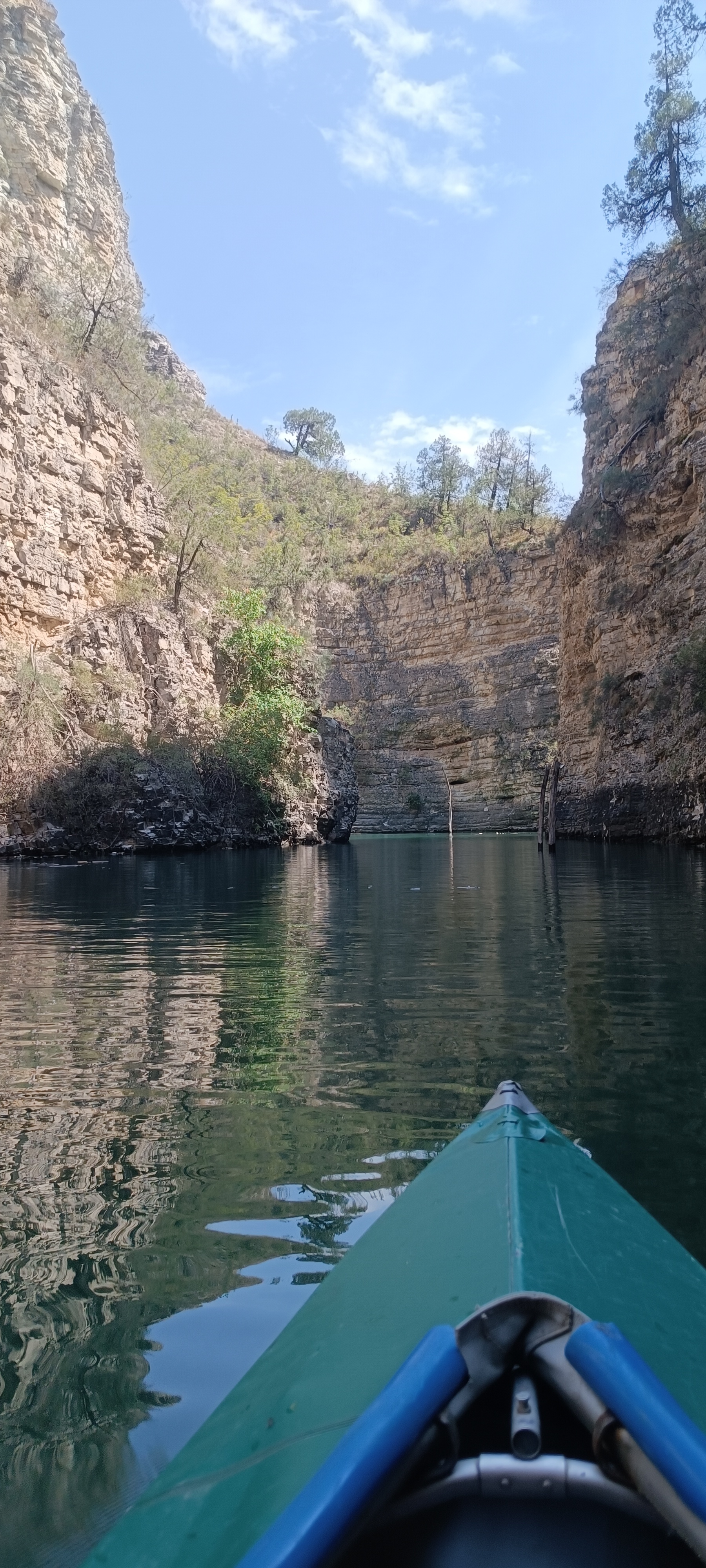 Kayaking on the Chirkey reservoir. Republic of Dagestan - My, Kayak, Tourism, Travel across Russia, Mobile photography, Longpost