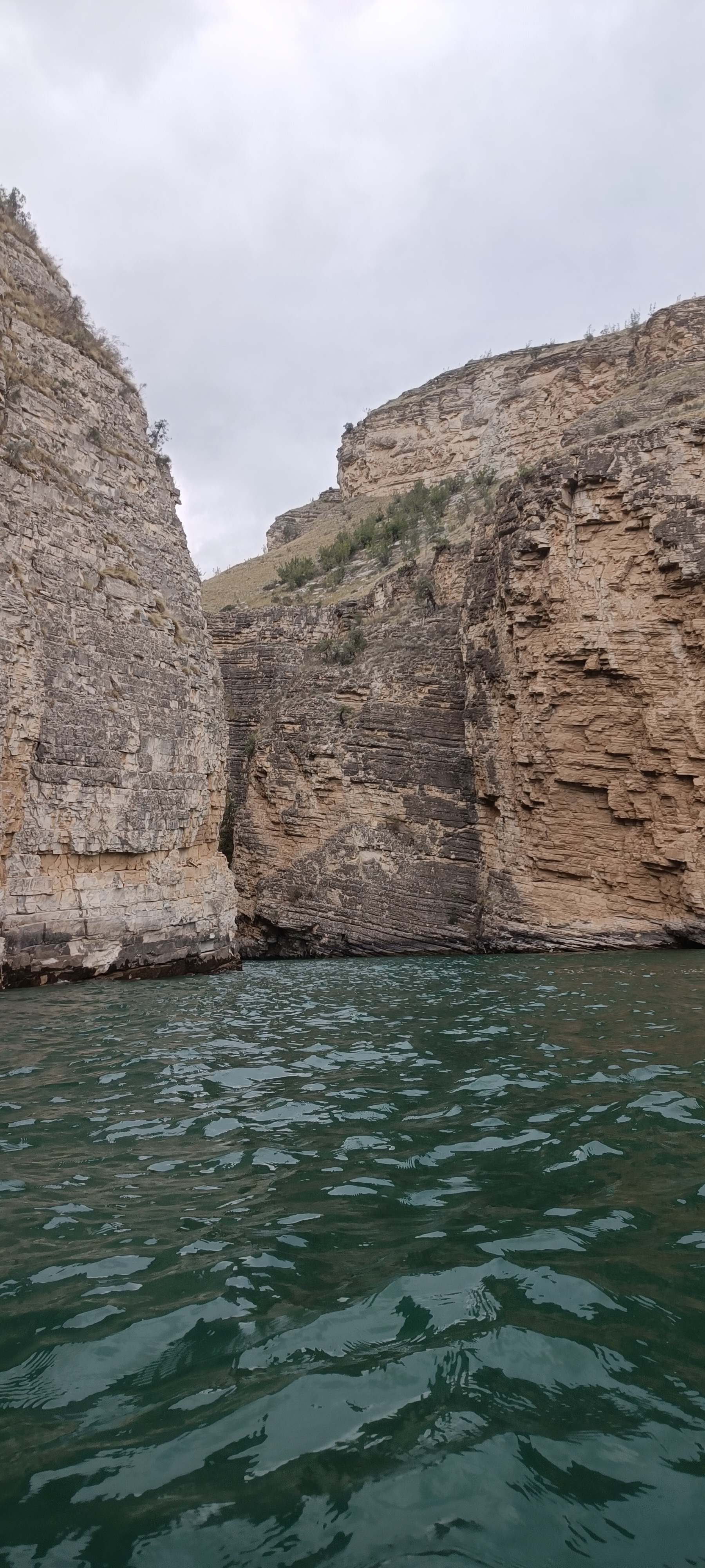 Kayaking on the Chirkey reservoir. Republic of Dagestan - My, Kayak, Tourism, Travel across Russia, Mobile photography, Longpost