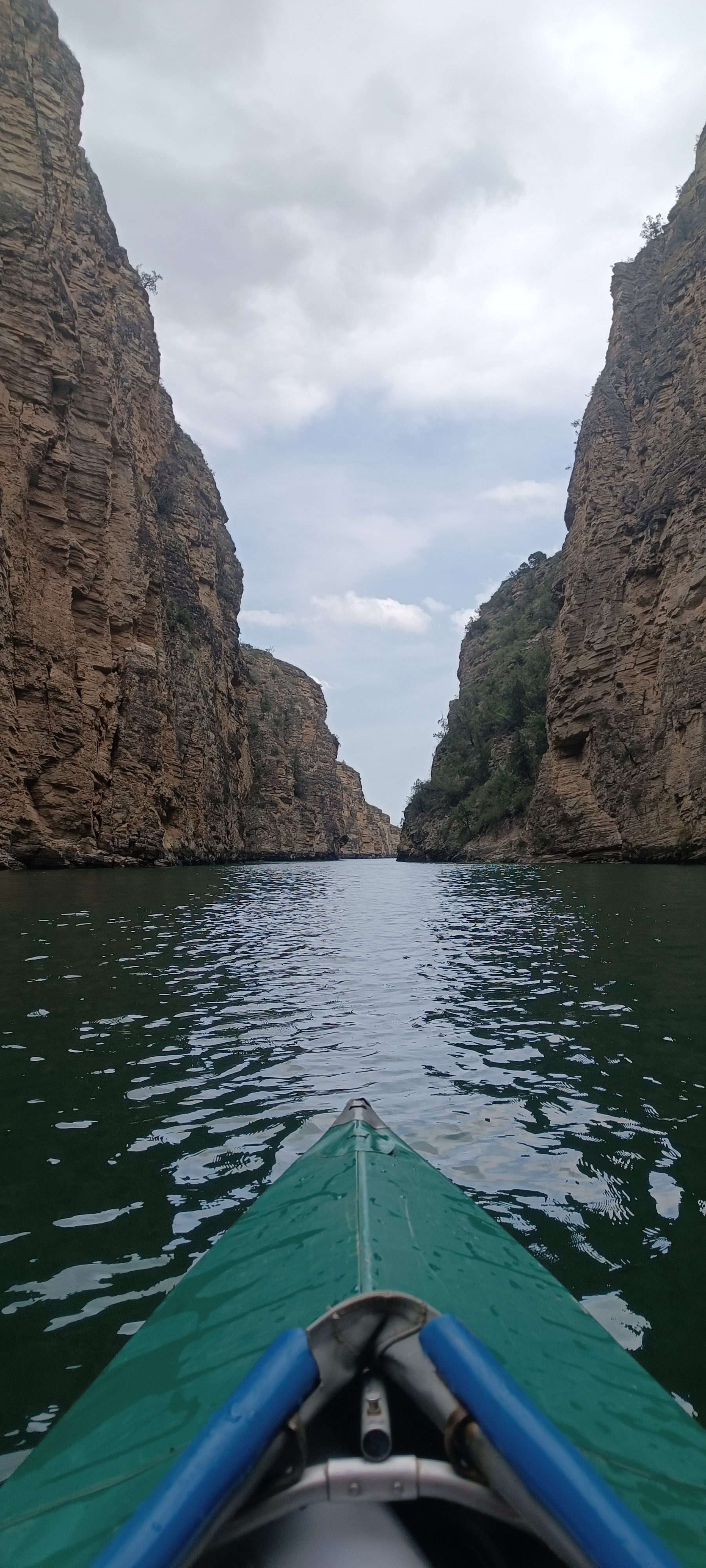 Kayaking on the Chirkey reservoir. Republic of Dagestan - My, Kayak, Tourism, Travel across Russia, Mobile photography, Longpost