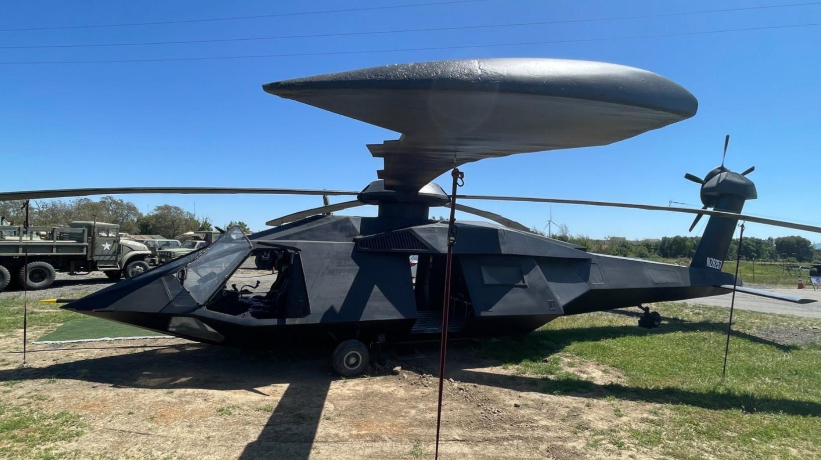 Invisible Black Hawk - My, Aviation, Military aviation, Helicopter, Military equipment, Strange humor, Banter, Hollywood, Uh-60, Stealth, Link, Longpost