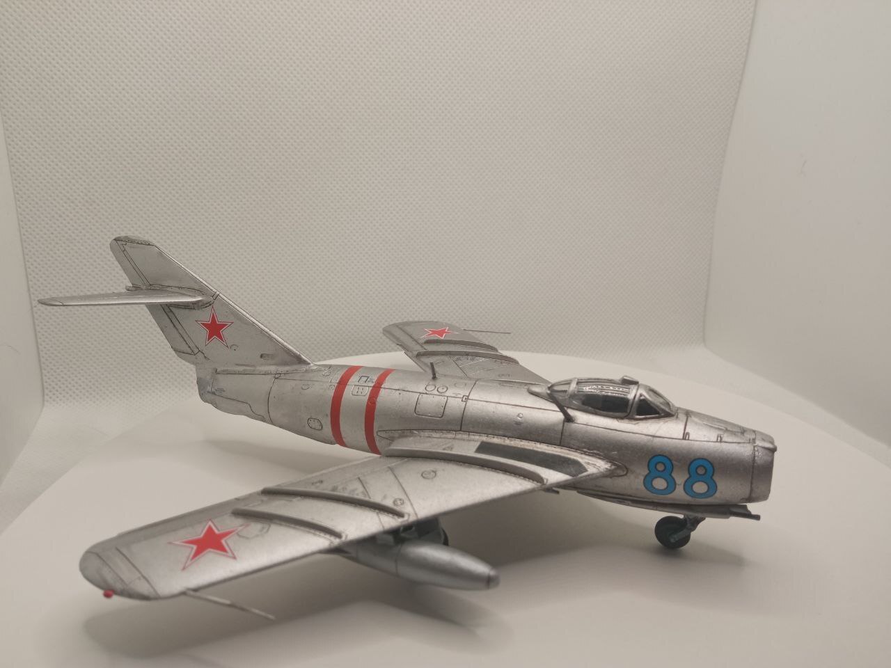 MiG 17 1:72 “Zvezda” - My, Rukozhop, Stand modeling, Miniature, Scale model, Scale 72, Modeling, Prefabricated model, Airplane, Longpost