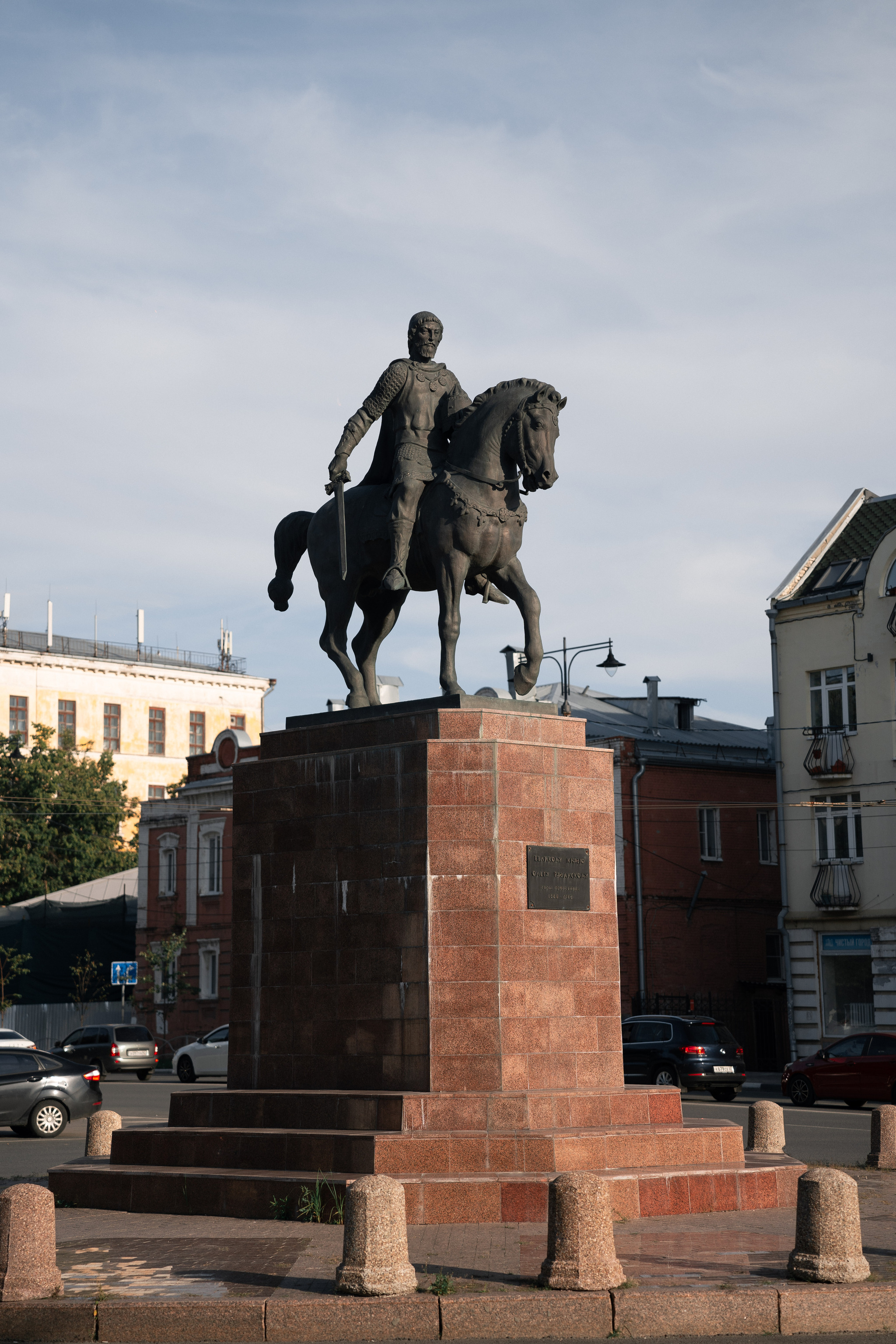 Грибы с глазами, Кремль и весовщик - Моё, Достопримечательности, Краеведение, Рязань, Рязанская область, Памятник, Памятник Ленину, Архитектура, Весы, Храм, Здание, Города России, История города, Длиннопост