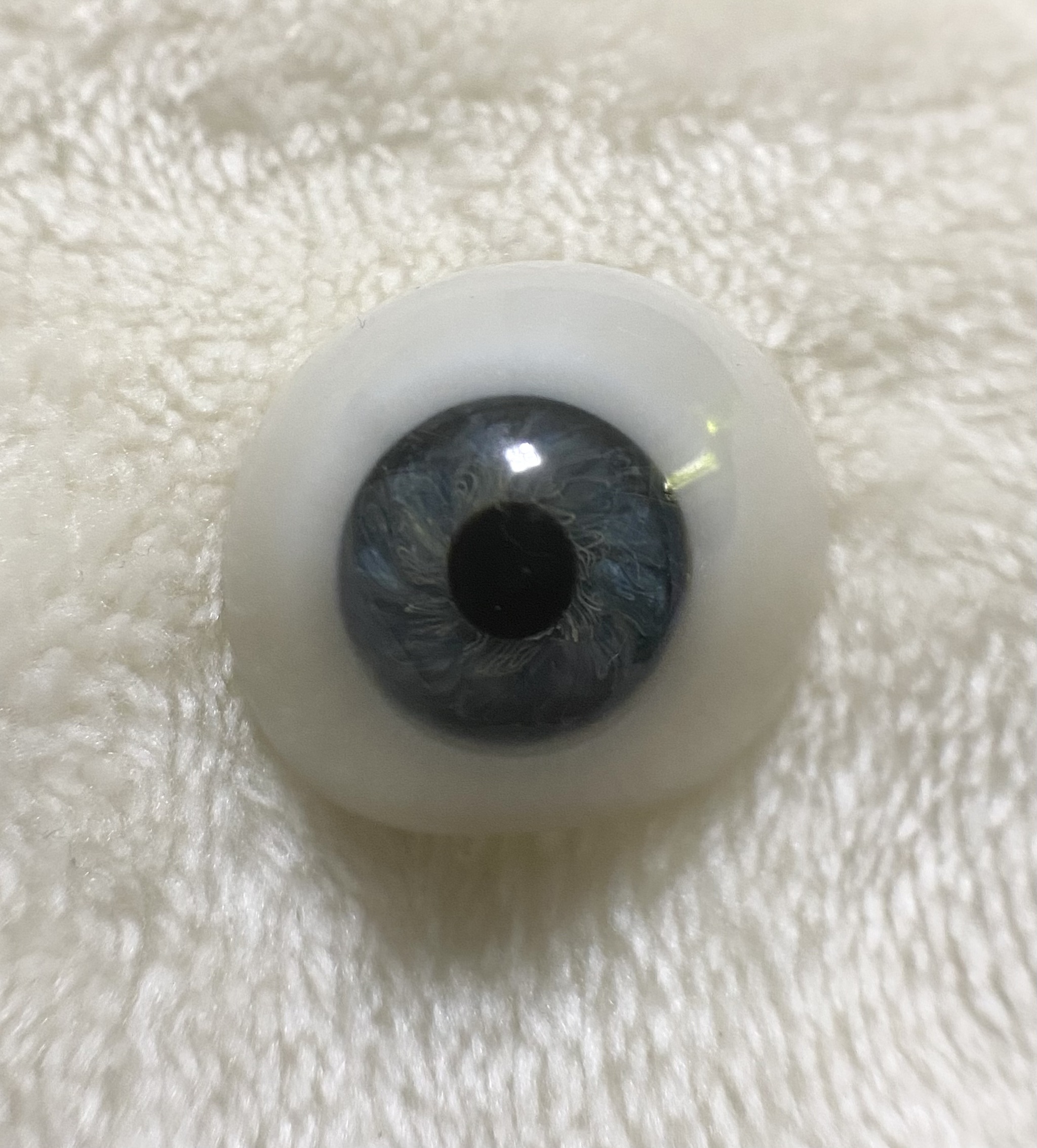 Now you know what a prosthetic eye looks like. - My, Prosthesis, Eyes, Informative, Longpost