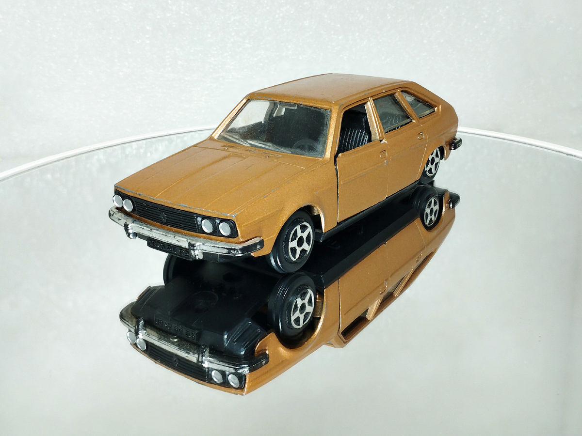 Model of the Renault 30 TS car from the Jet-Car de Norev series in scale 1:43 - My, Collecting, Scale model, Modeling, Collection, Renault, 1:43, the USSR, France, Serzhik Modelist, Overview, Retro car, Retro, Longpost